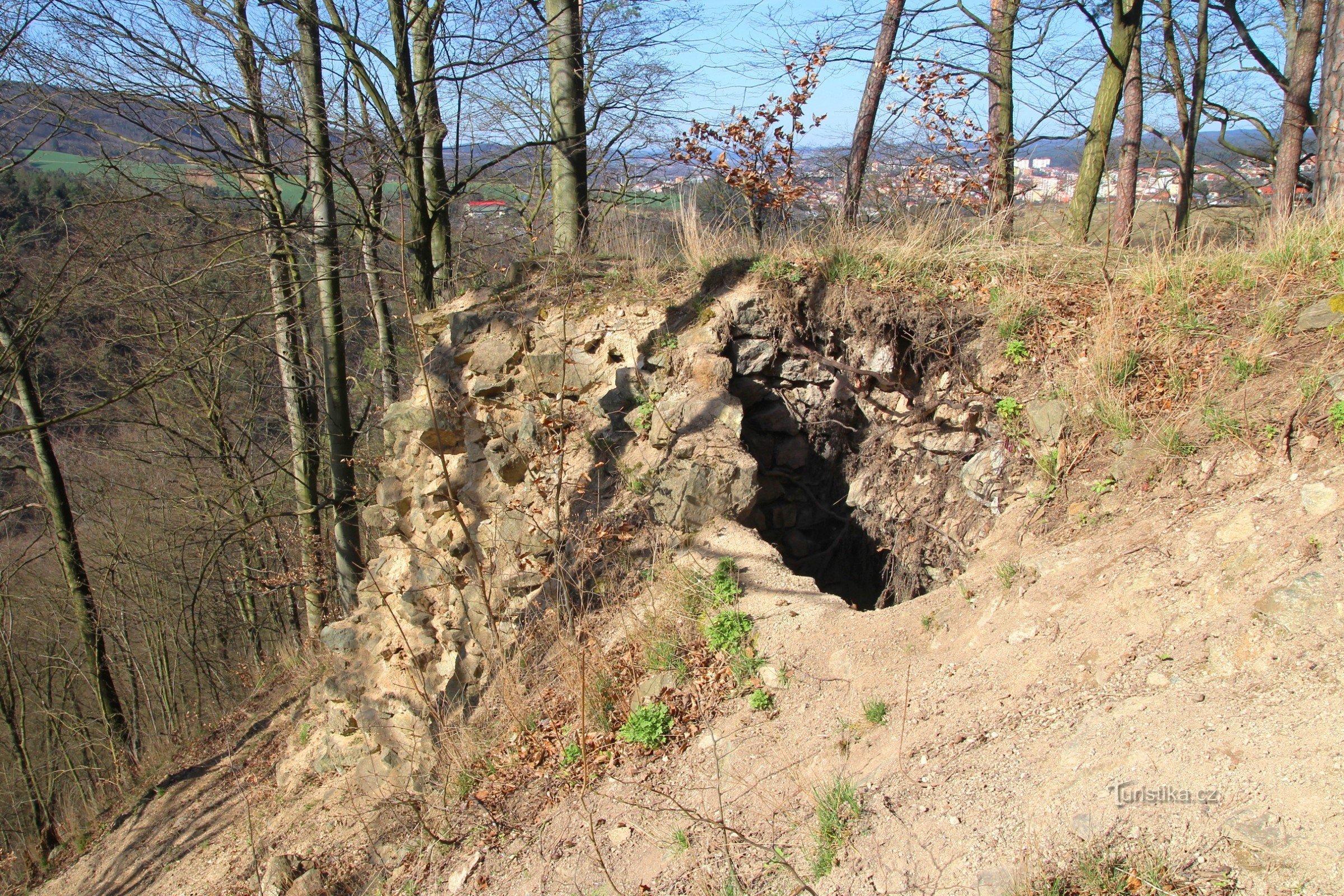 Torso of the southwest outer perimeter wall of the palace