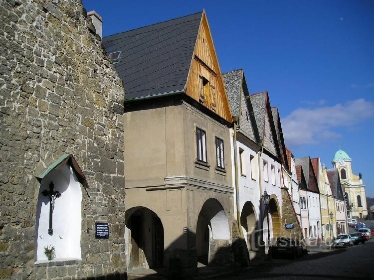 Torso of the city gate