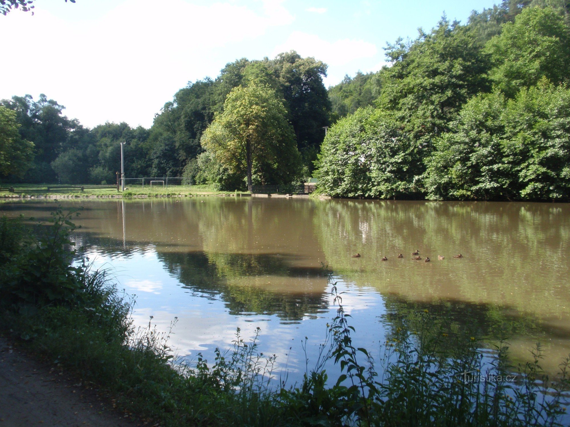 Wandering around Brno: from Mokra Hora via Lelekovice and Útěchov to Adamovo