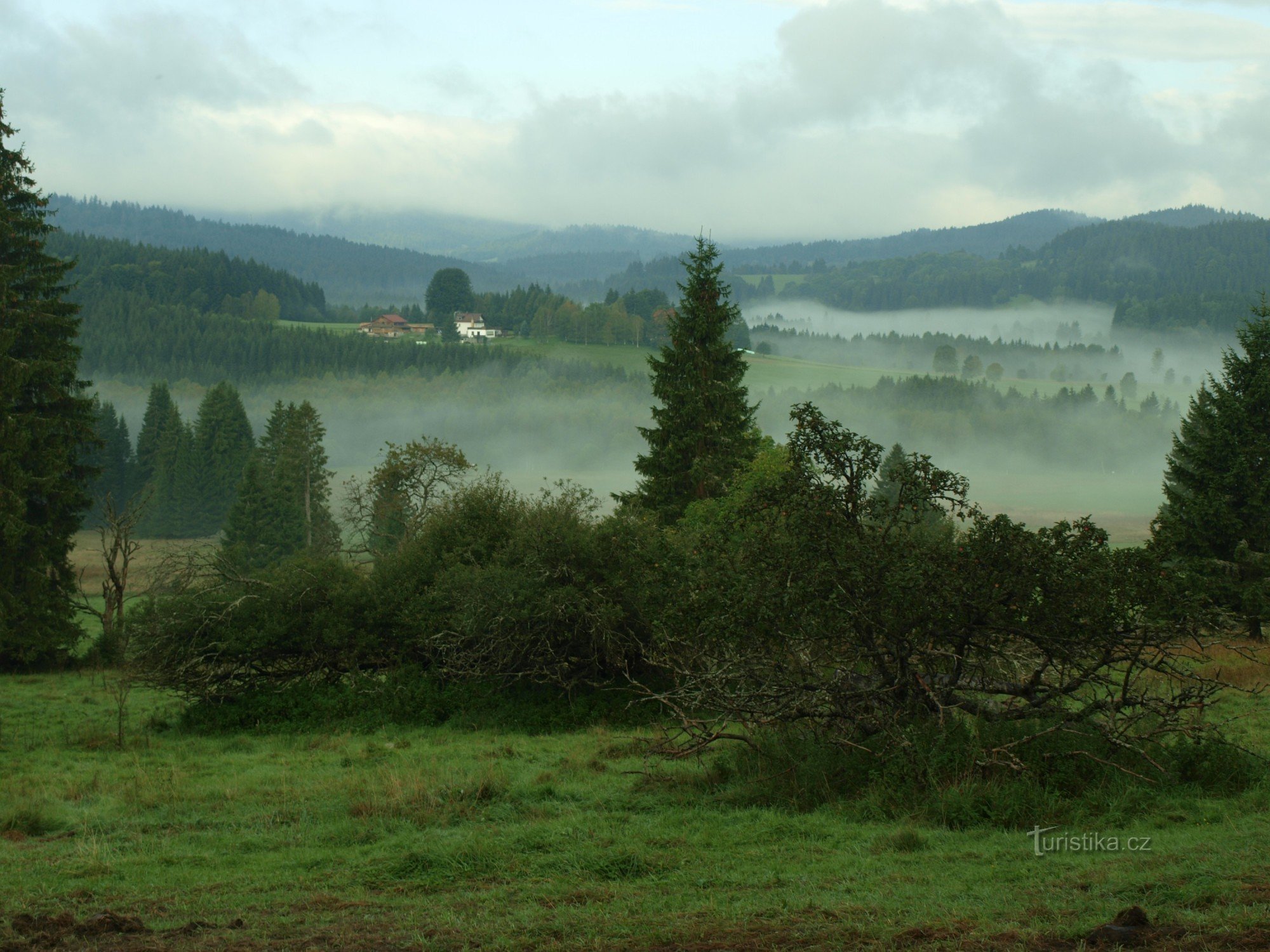 Sprehodi po Šumavi - Plechý, Trojmezí, Trístoličník, hladna in topla Vltava, Kubova Huť