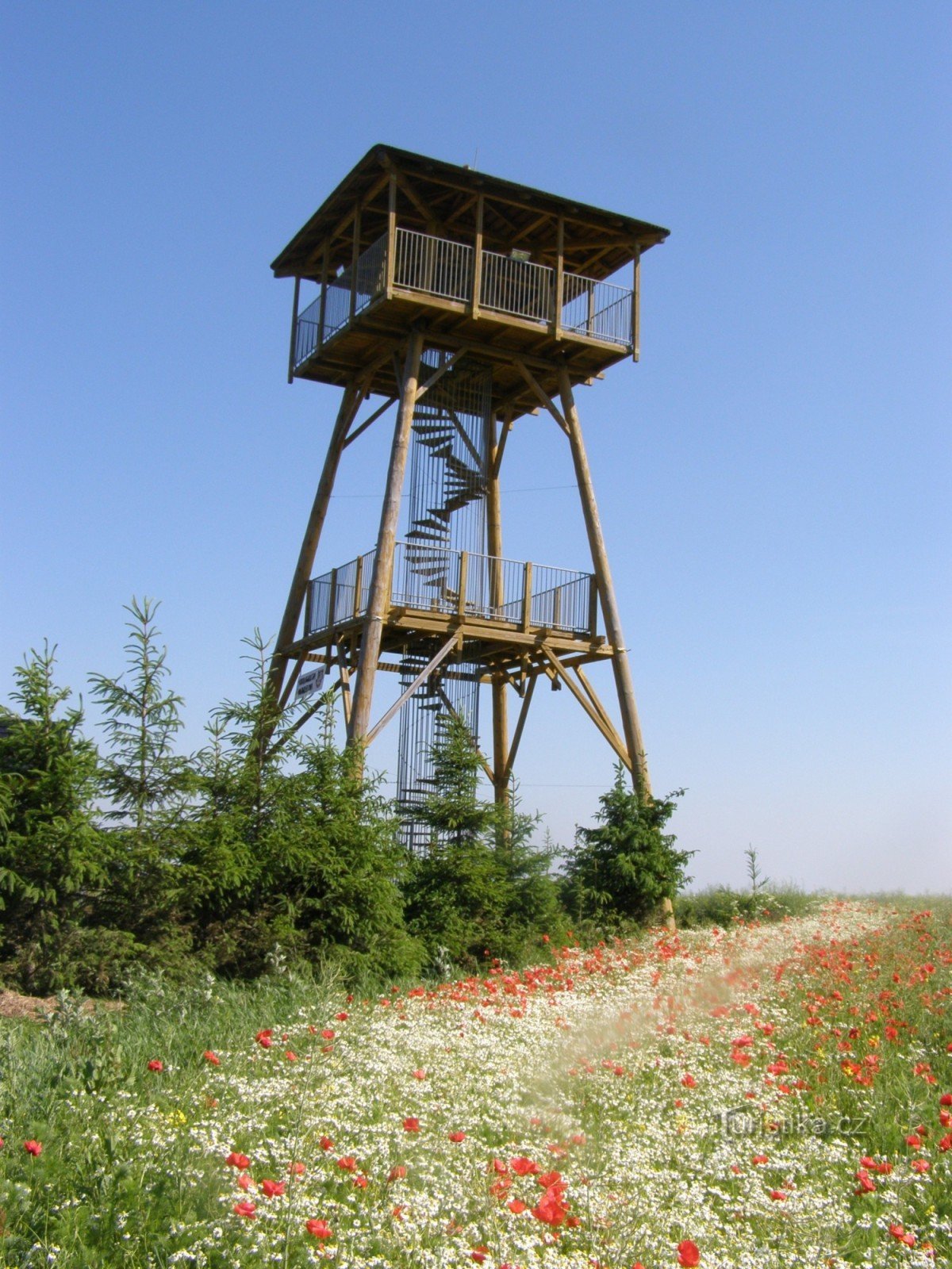 De uitkijktoren van Toulov