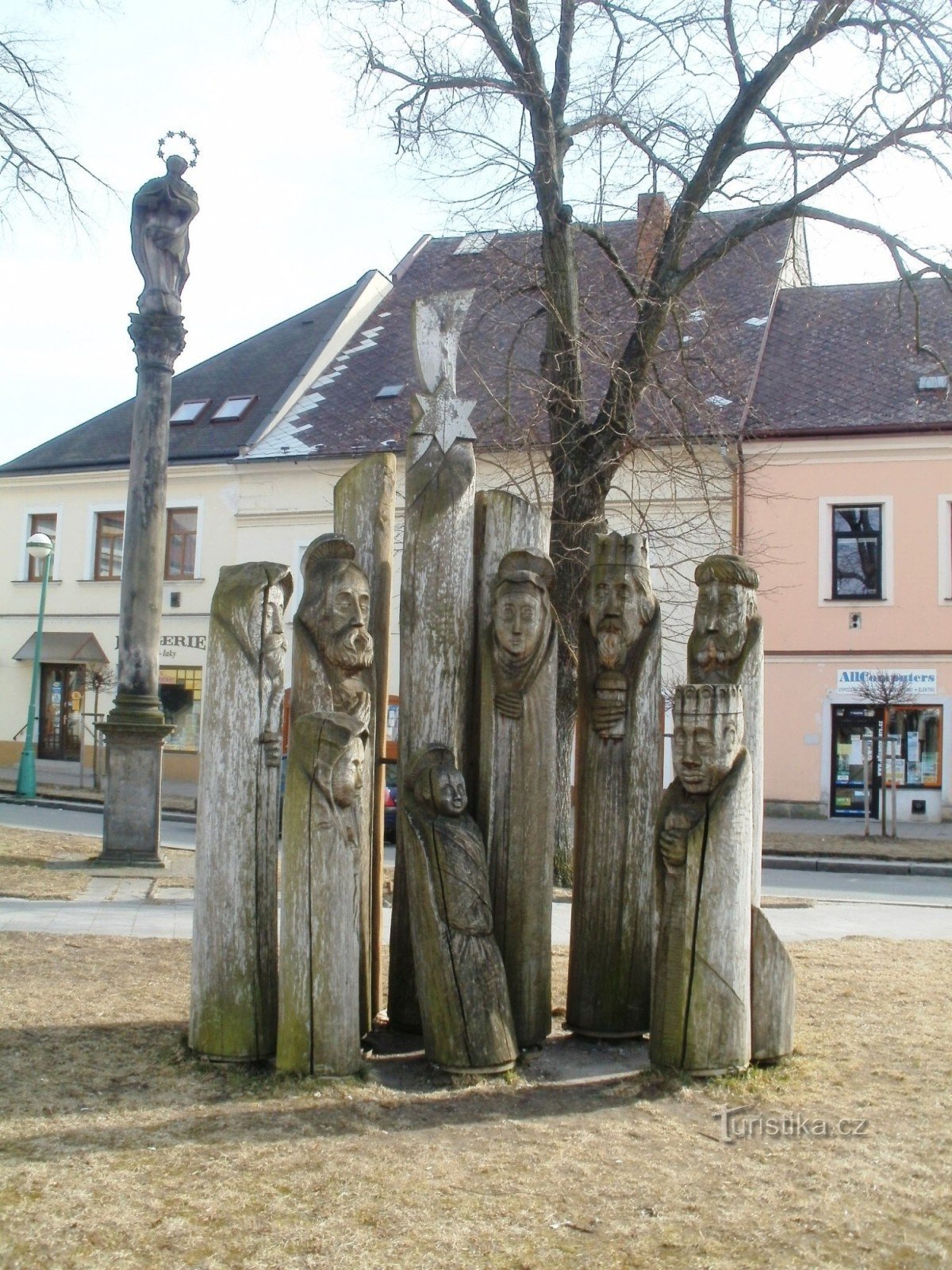 Třebechovice pod Oreb - crèche en bois sur la place