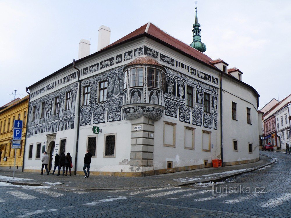 Třebíč, bemaltes Haus aus dem 16. Jahrhundert.