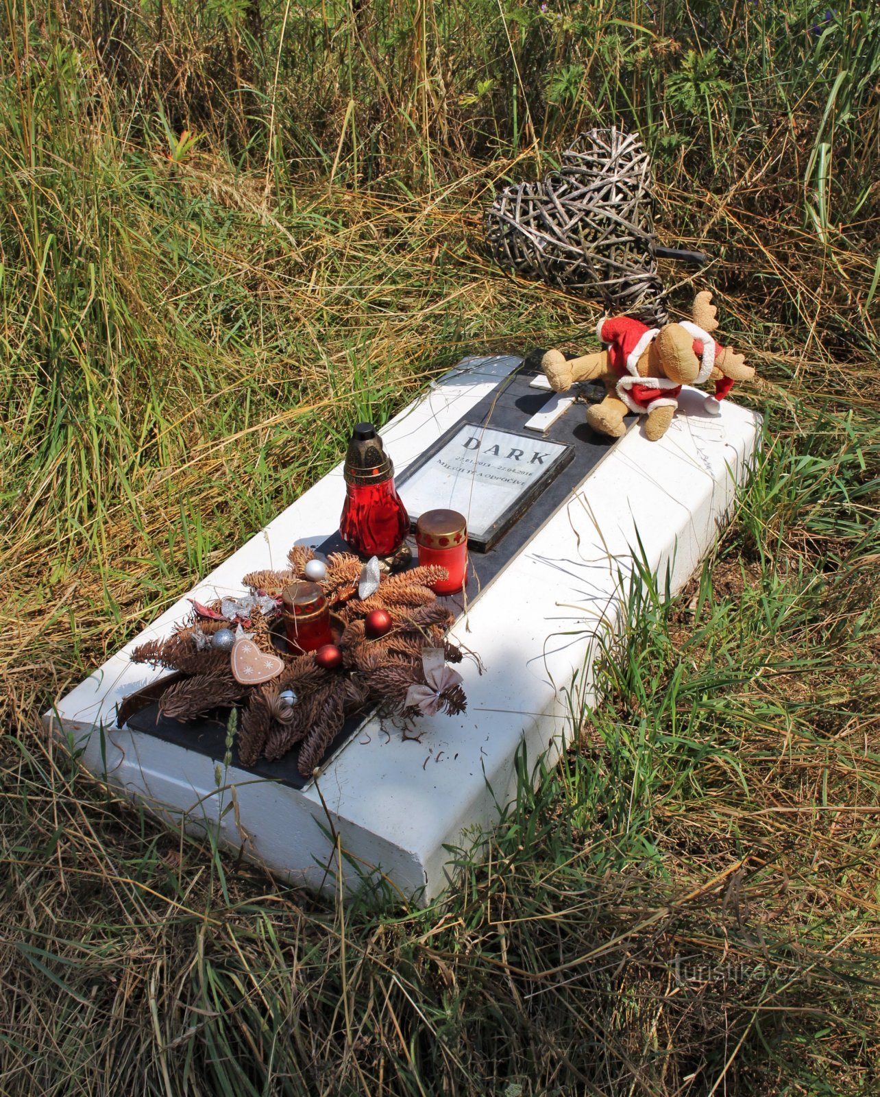 Třebíč - Dog cemetery on Strážná hora