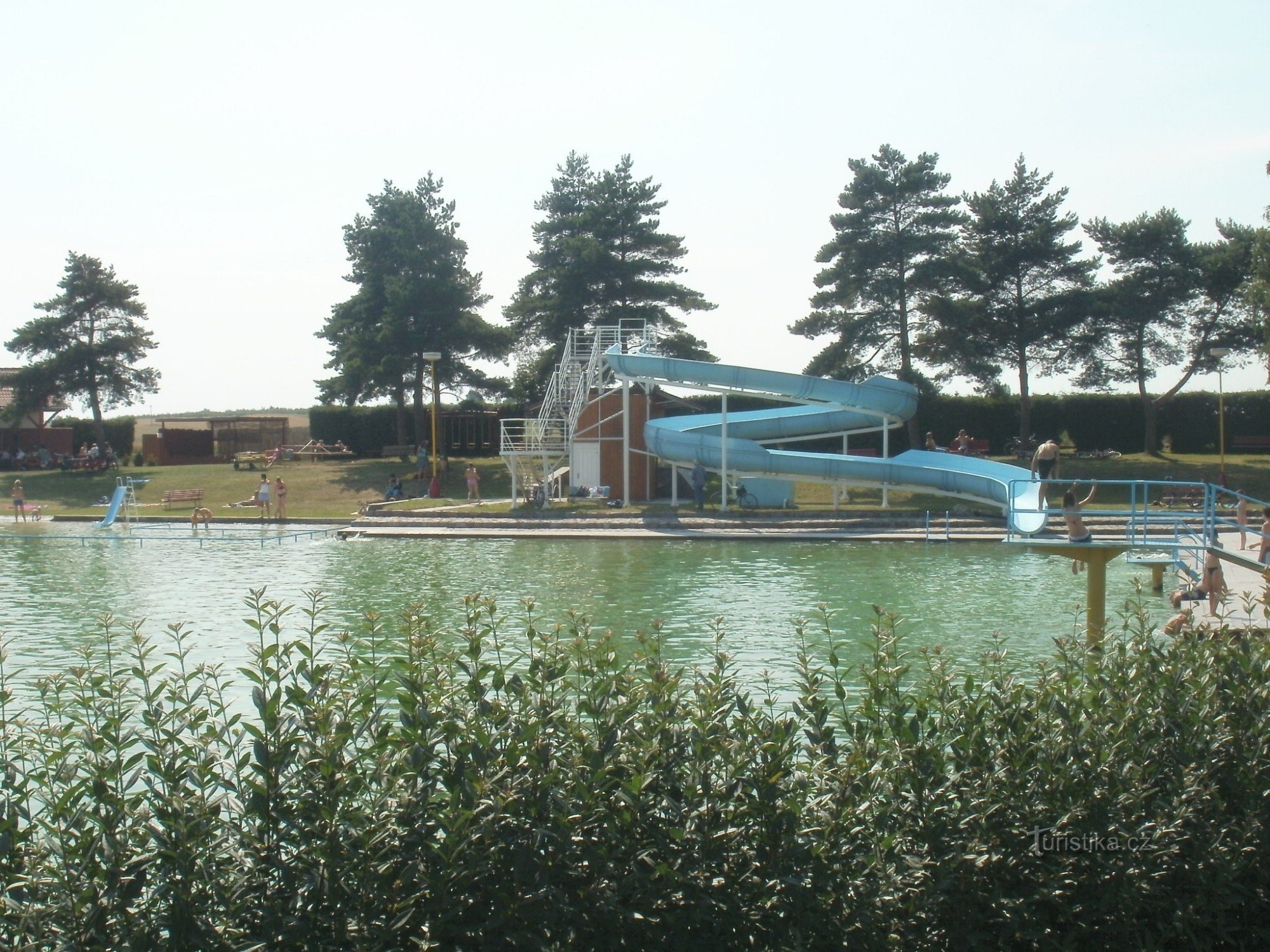 Třebnouseves - piscina