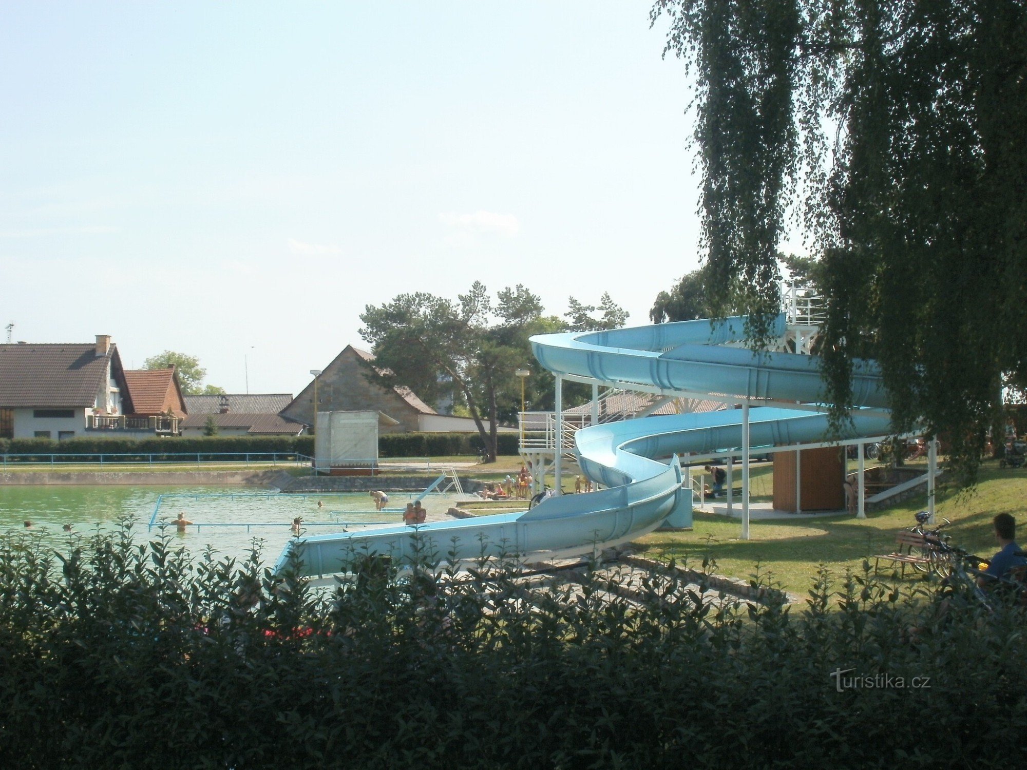 Třebnouseves - piscina