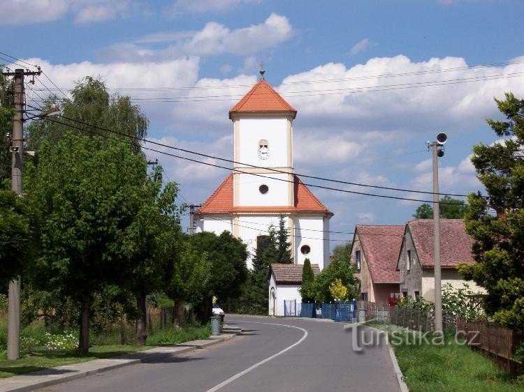 Třebom: Třebom - a falu központja
