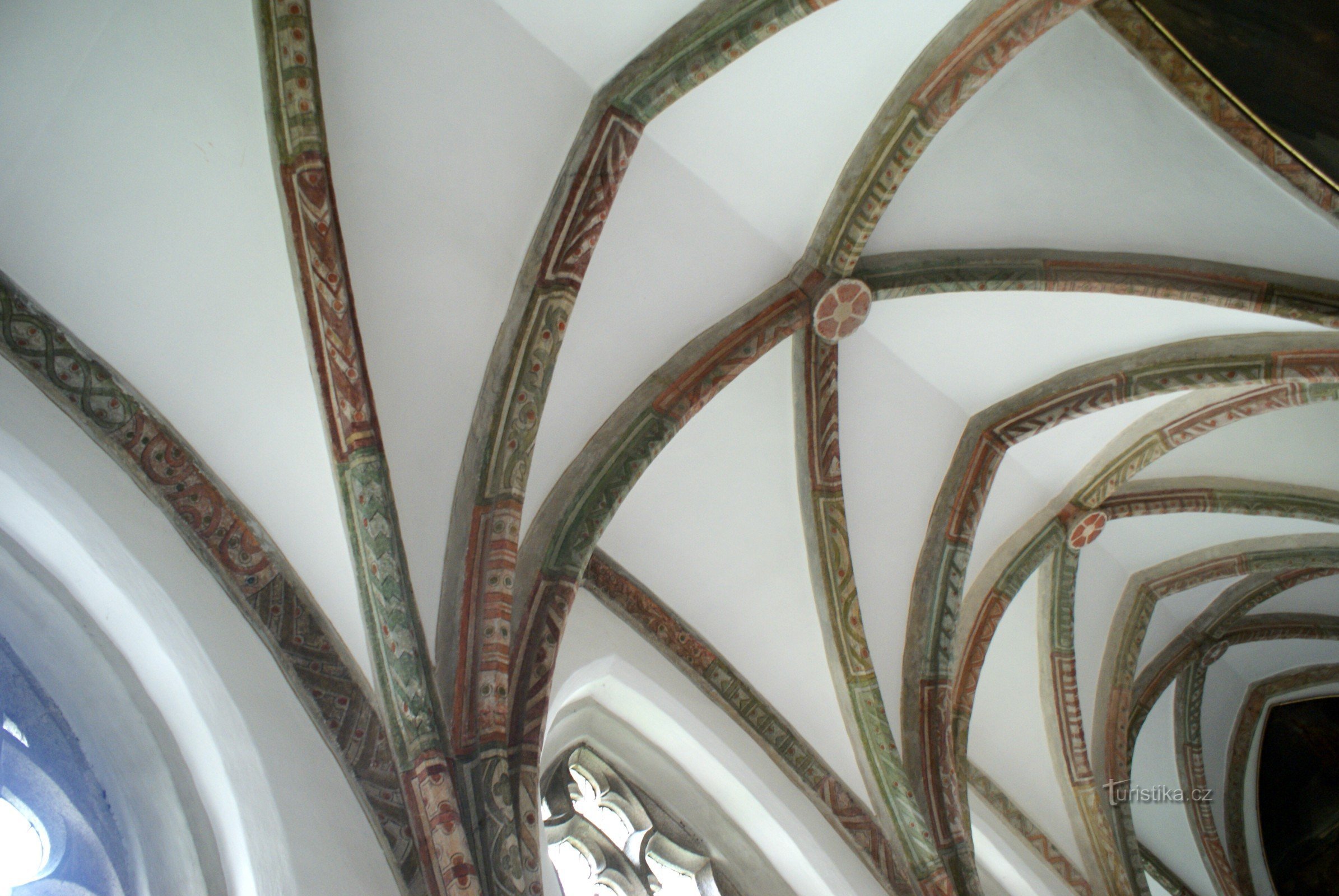 Třeboň – église de St. Jilji et la Vierge Marie Reine et le monastère des Augustins