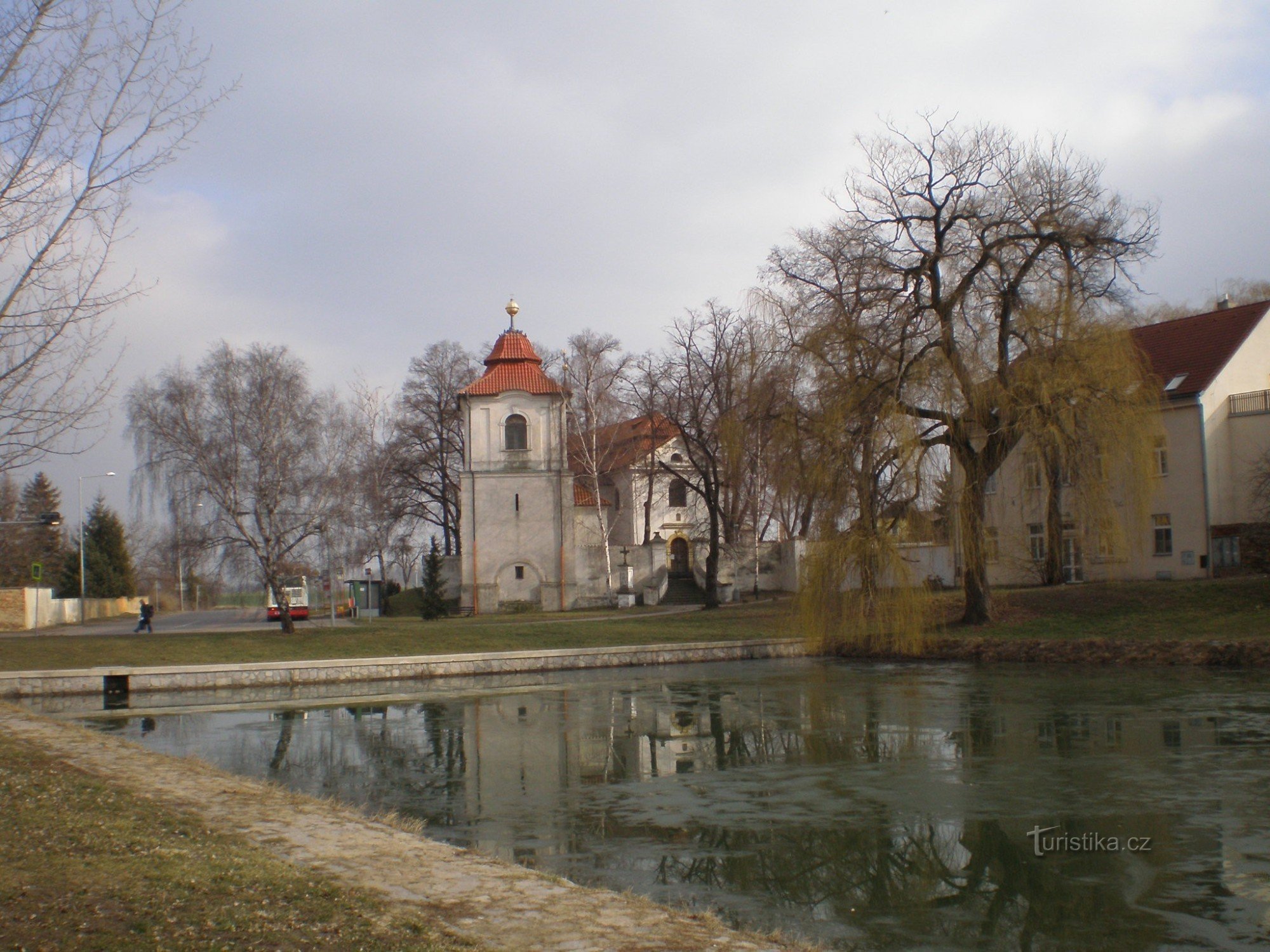 Třeboradice s kostelem P. Marie