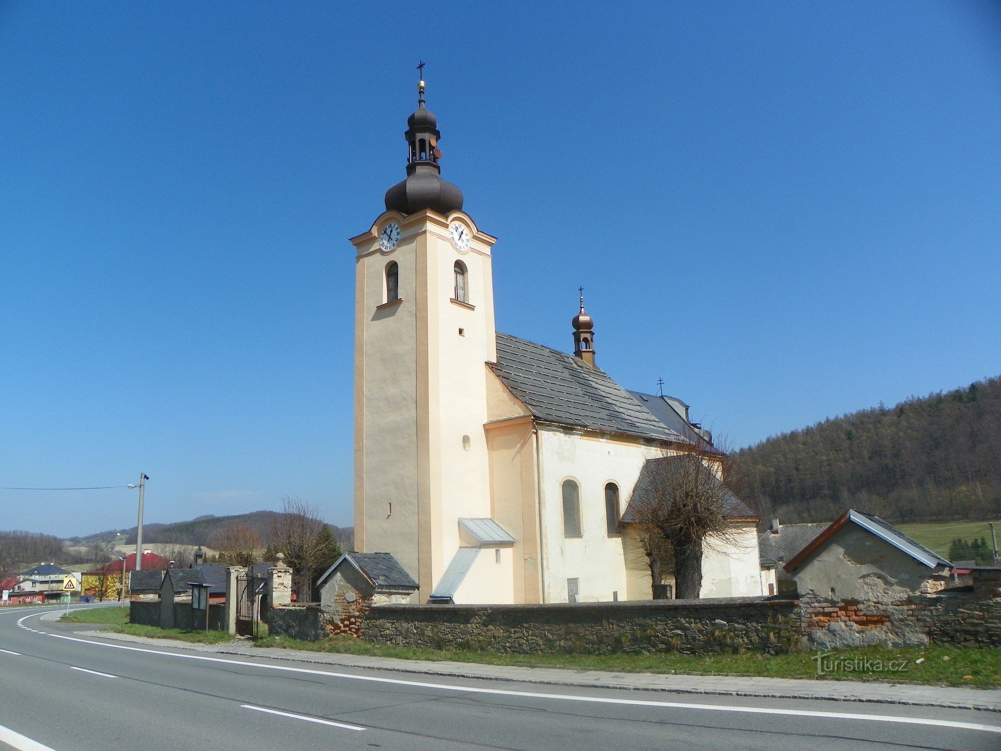 Třemešná, kostel sv. Šebestiána