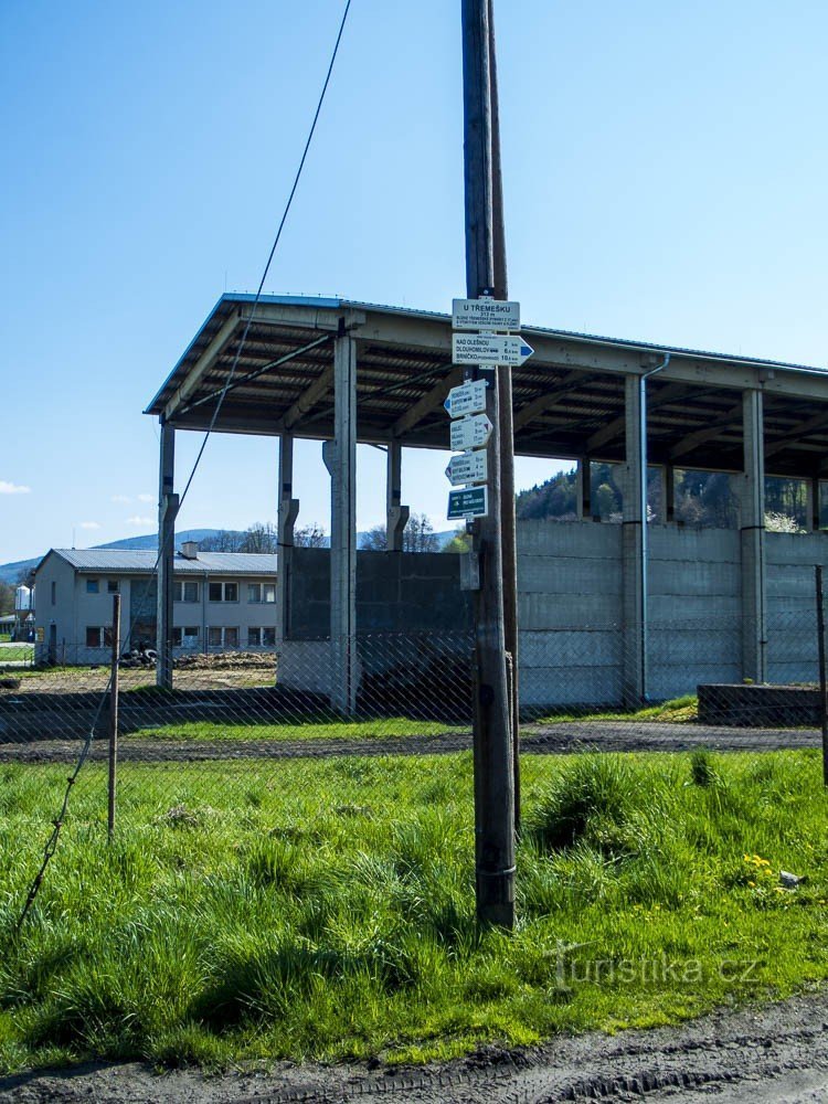 Fazenda de frango Třemeš