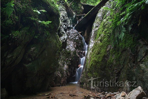 Trenckova rokle - waterfall