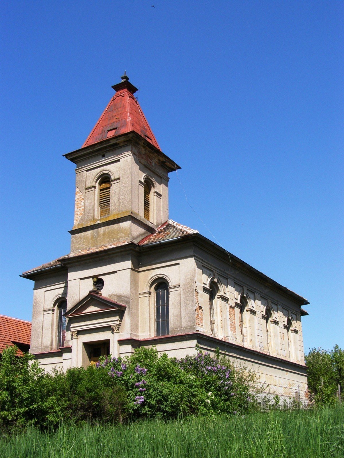 Трнов - евангелическая церковь