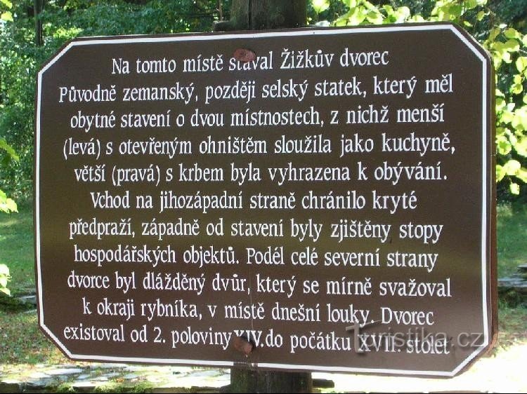 Trocnov : panneau d'information
