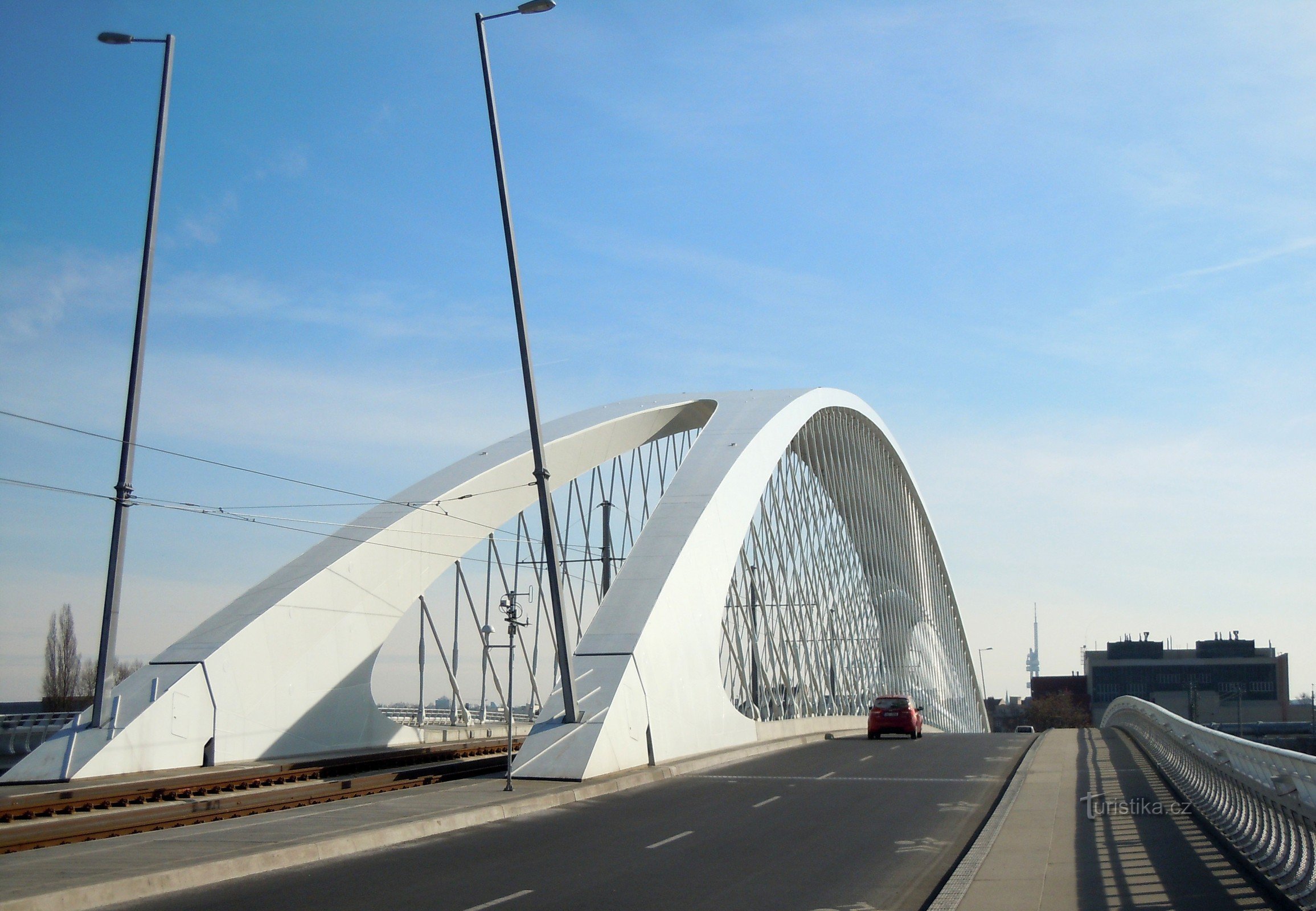 Troje brug