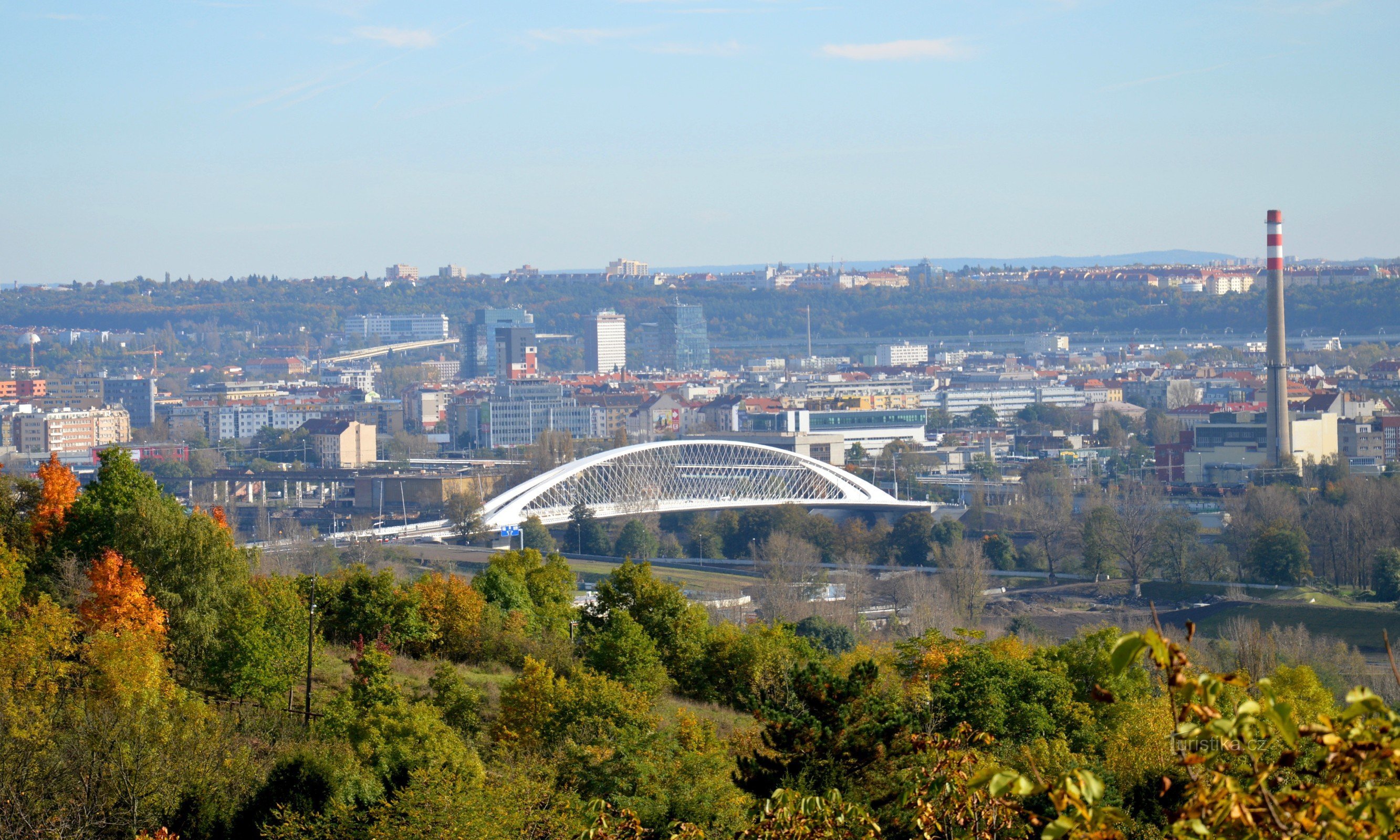 Ponte Trojský - vista de Bohnice