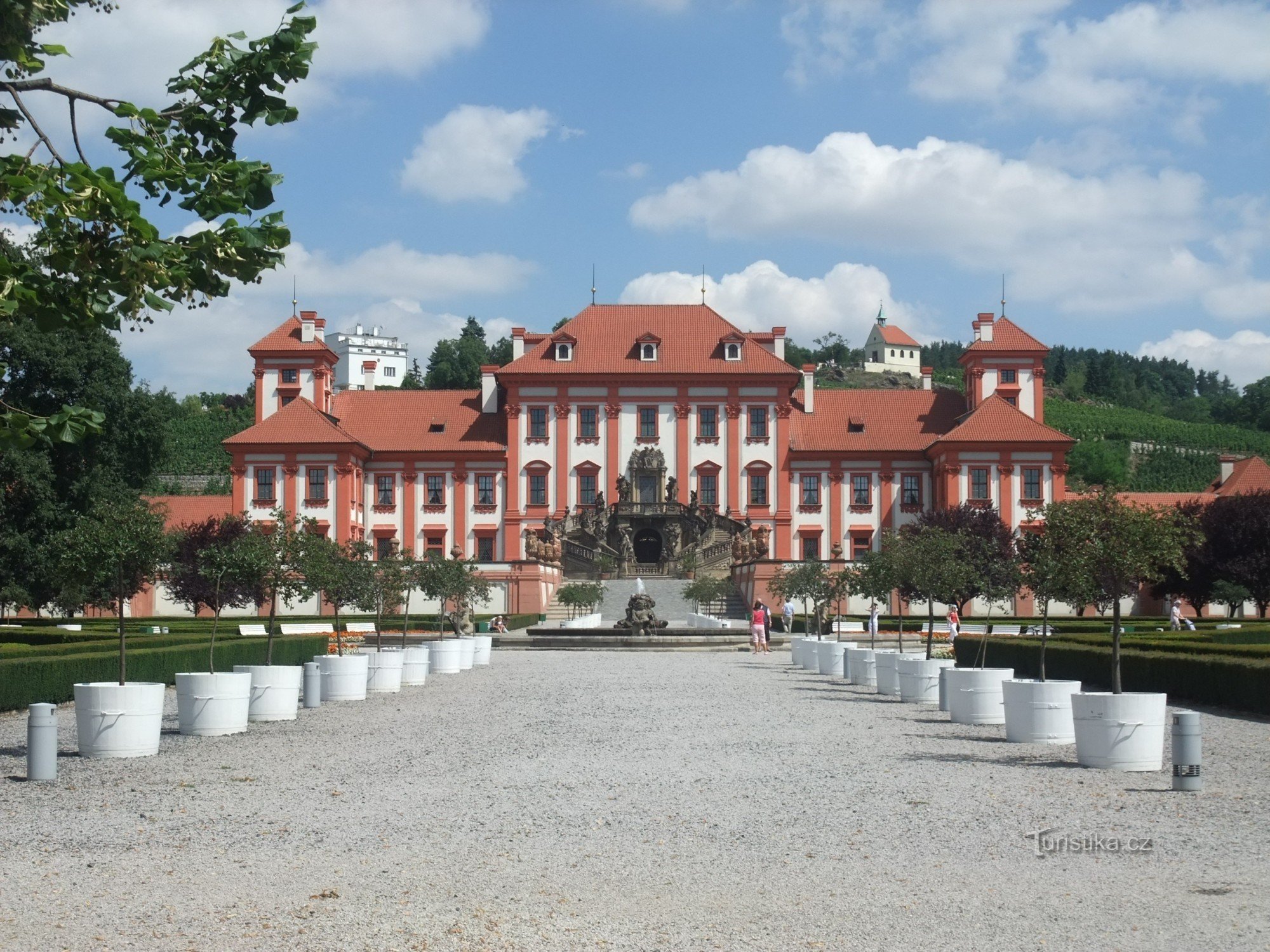 Castelul Troja - o bijuterie baroc a Praga