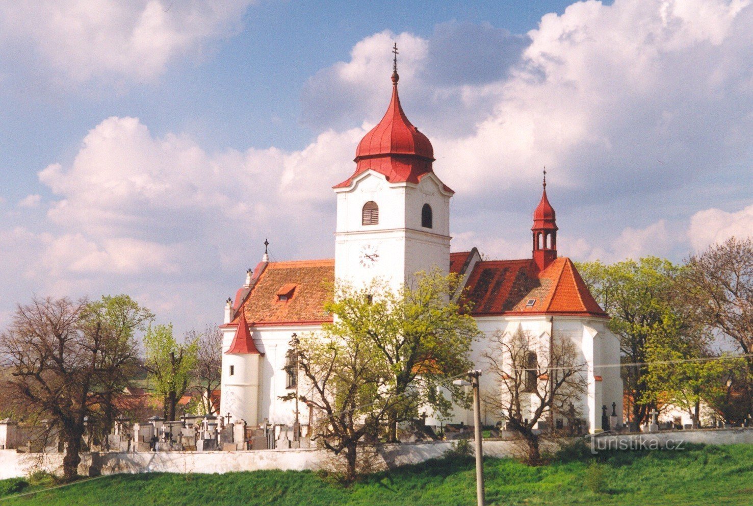 Trstěnice - Cerkev Vnebohoda sv. Kriza