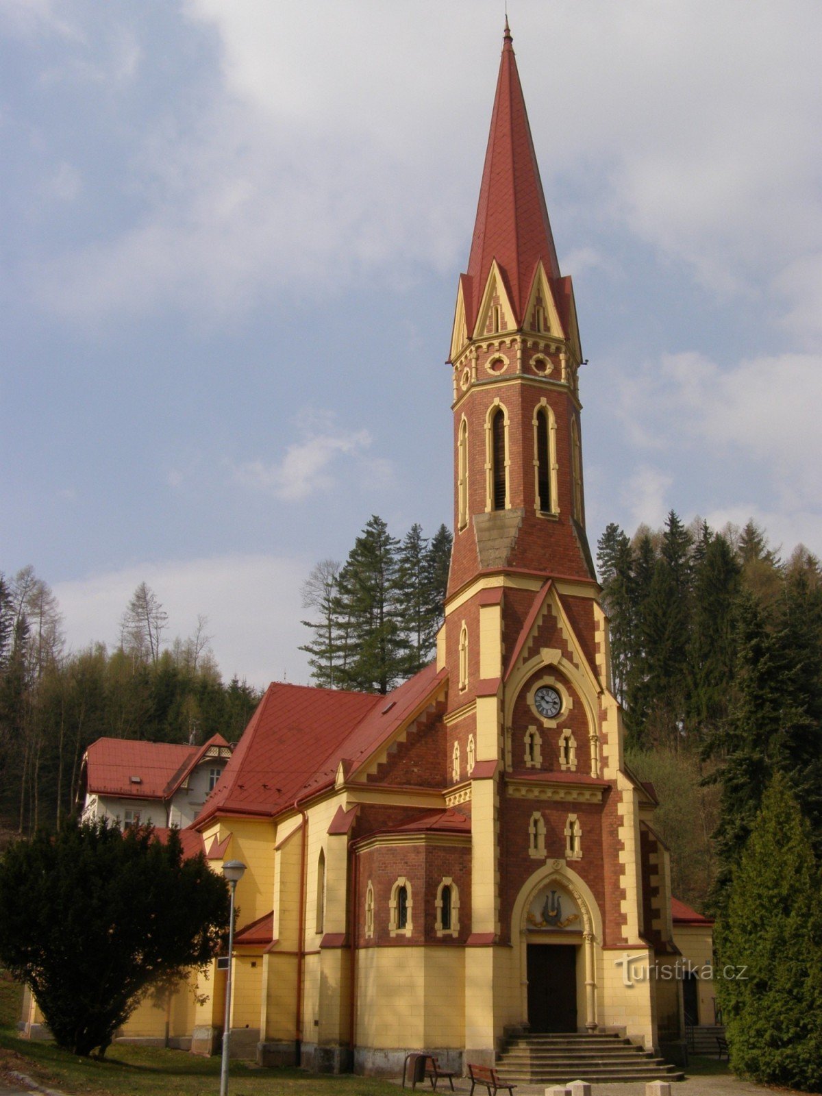 Trutnov - evangelische kerk, zaal van Bohuslav Martinů
