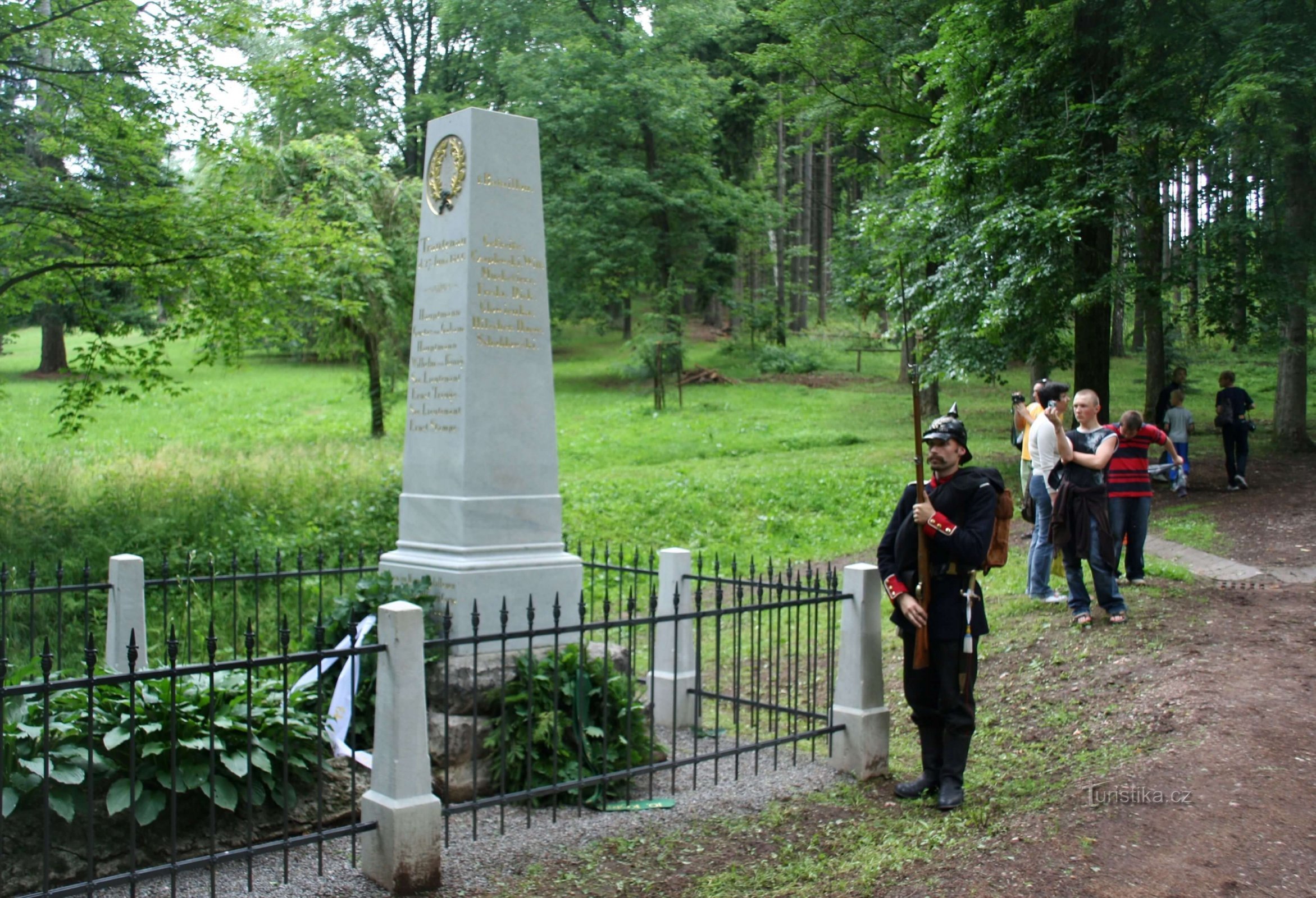 Trutnov, Commented NS walk The day of the battle near Trutnov, memorial to fallen soldiers