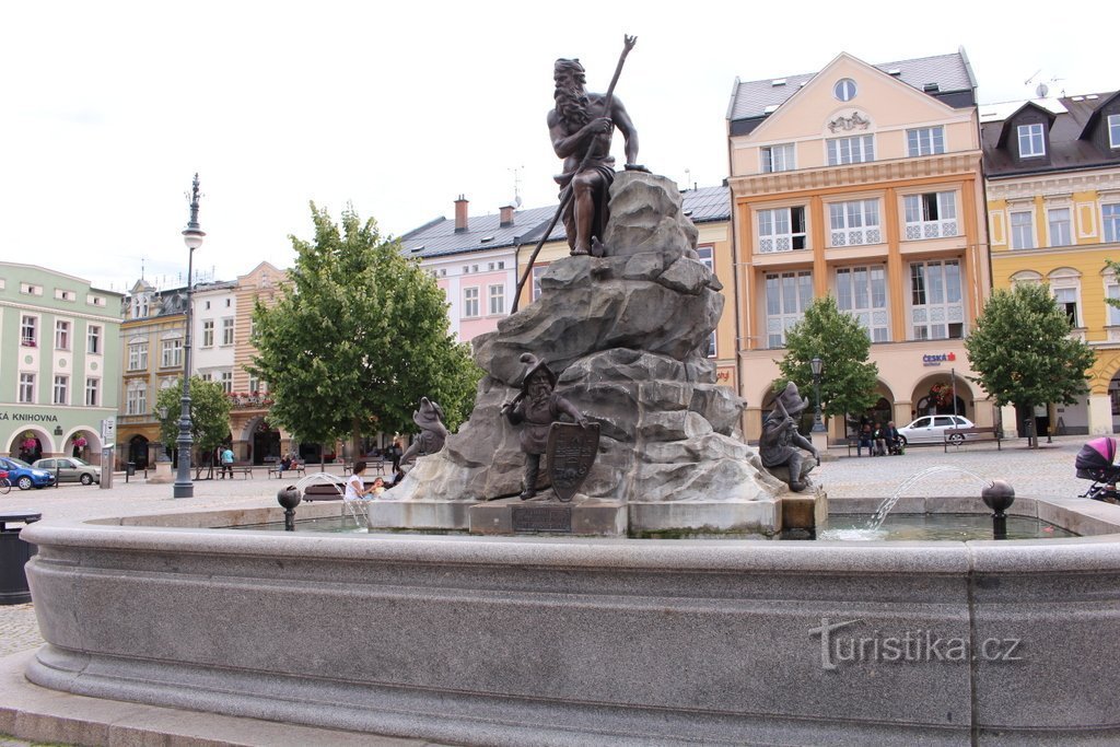 Trutnov, fontanna Krakonošovo náměstí