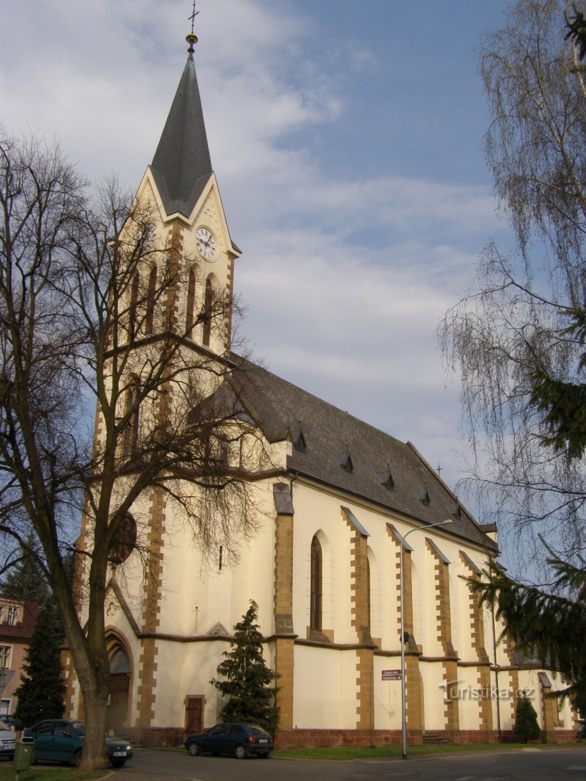 Trutnov - Poříčí - kościół św. Piotra i Pawła