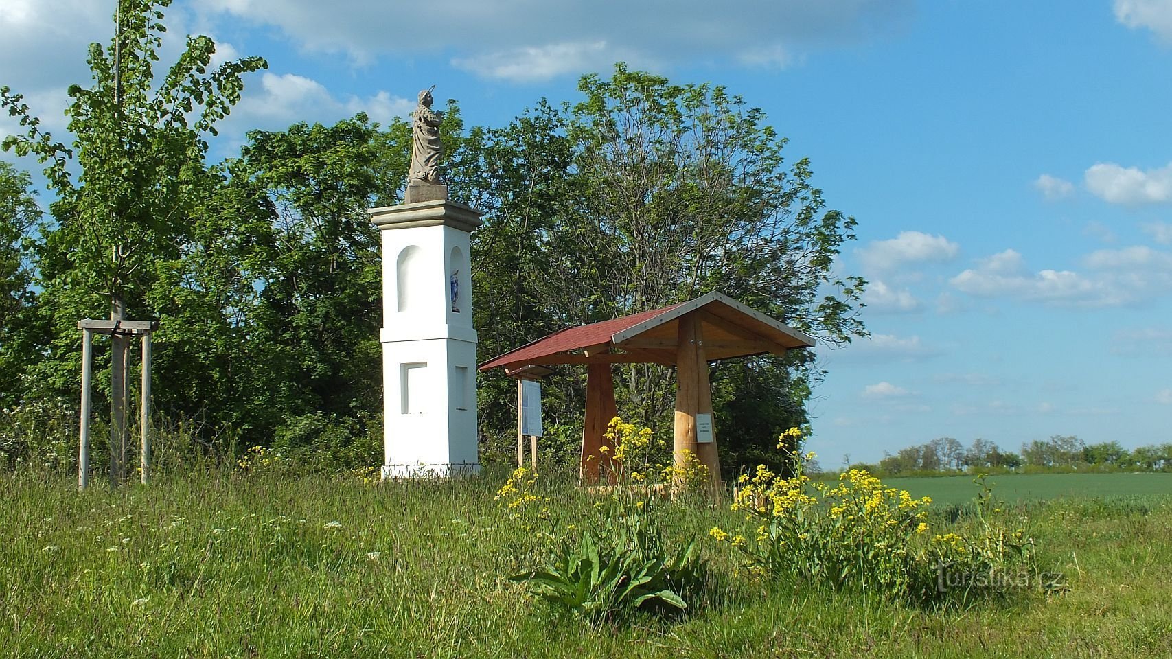 Tuchoměřice, Devica Marija Immaculata