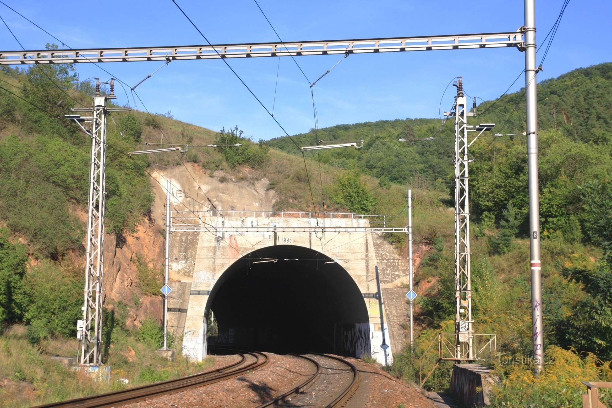 Tunnel under Obřanská strání