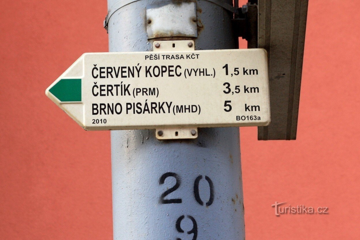 Tourist crossroads Brno-Vídenská