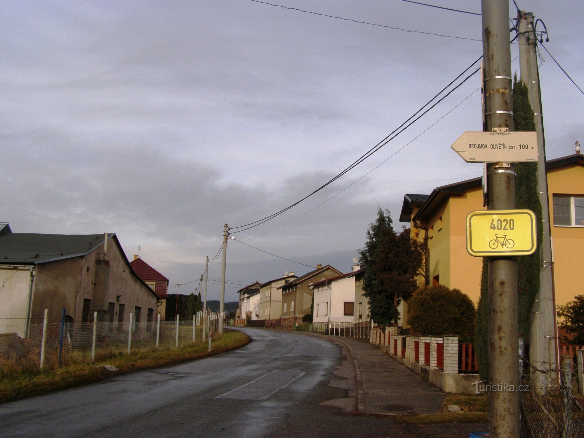 rozdroże turystyczne - Broumov, Olivetín