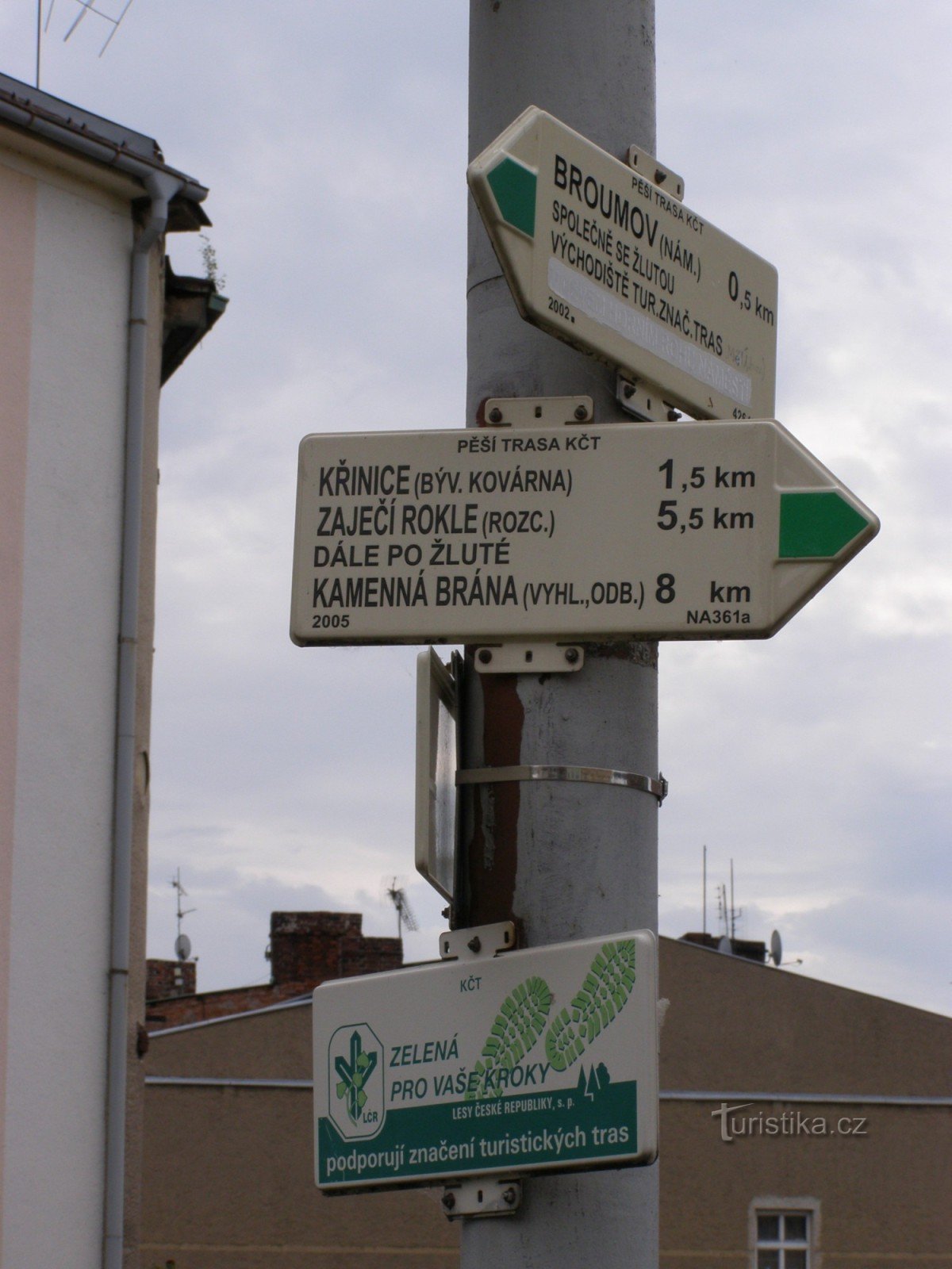 turistično križišče Broumov – pod trgom