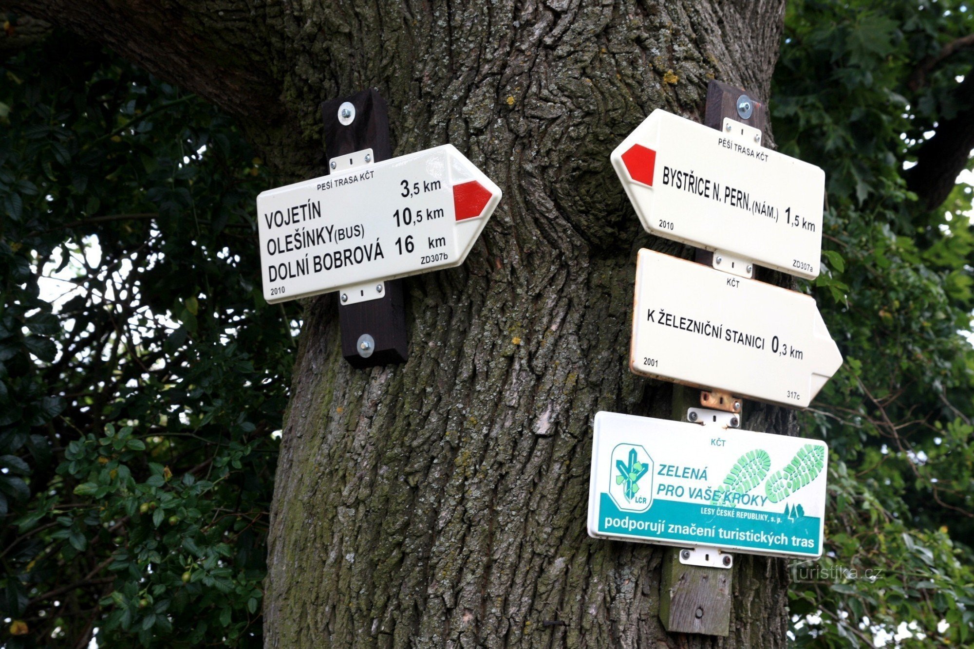 Tourist crossroads Bystřice nad Pernštejnem near the railway station