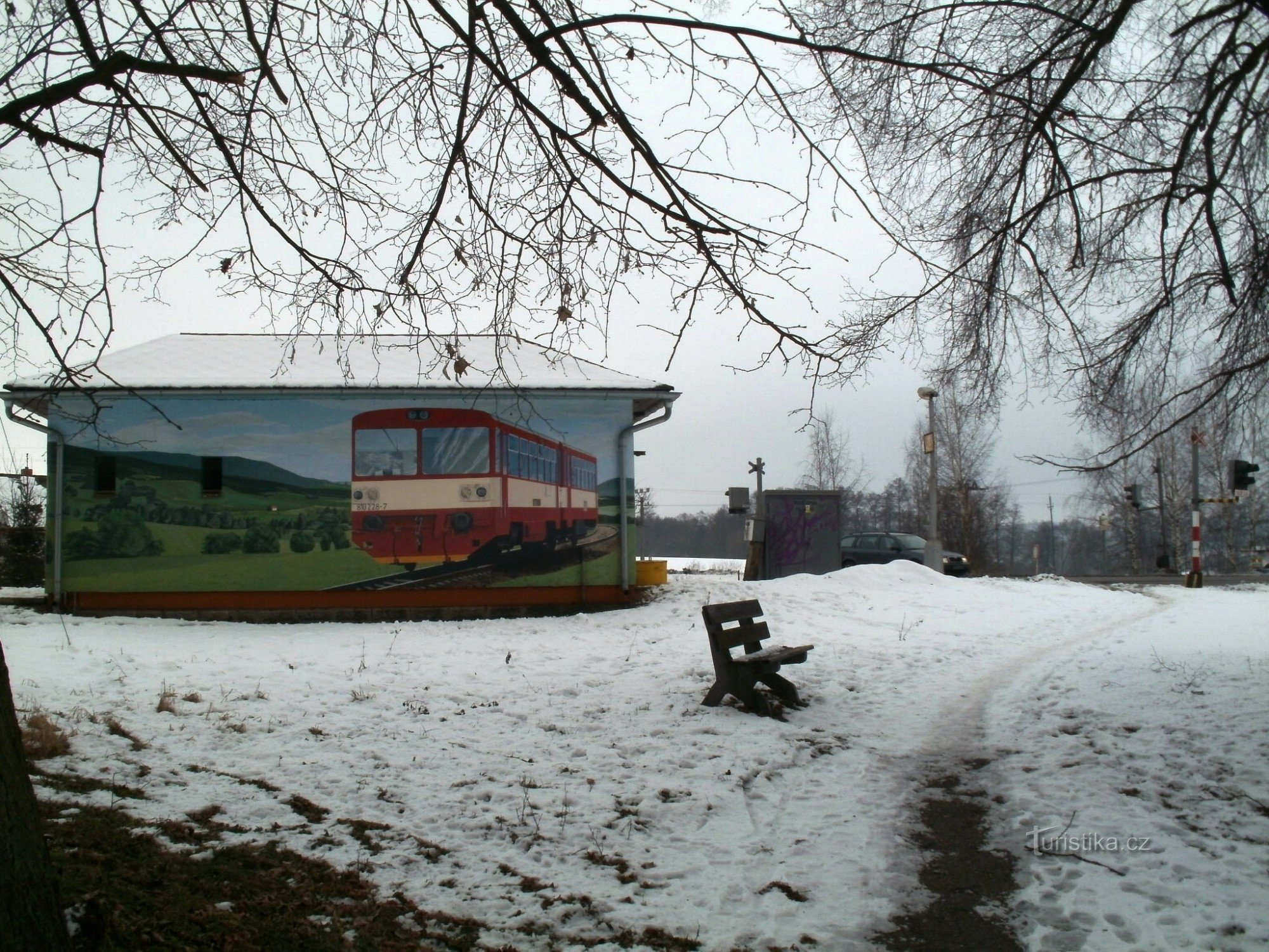 turistkorsning Častolovice - Vid hållplatsen