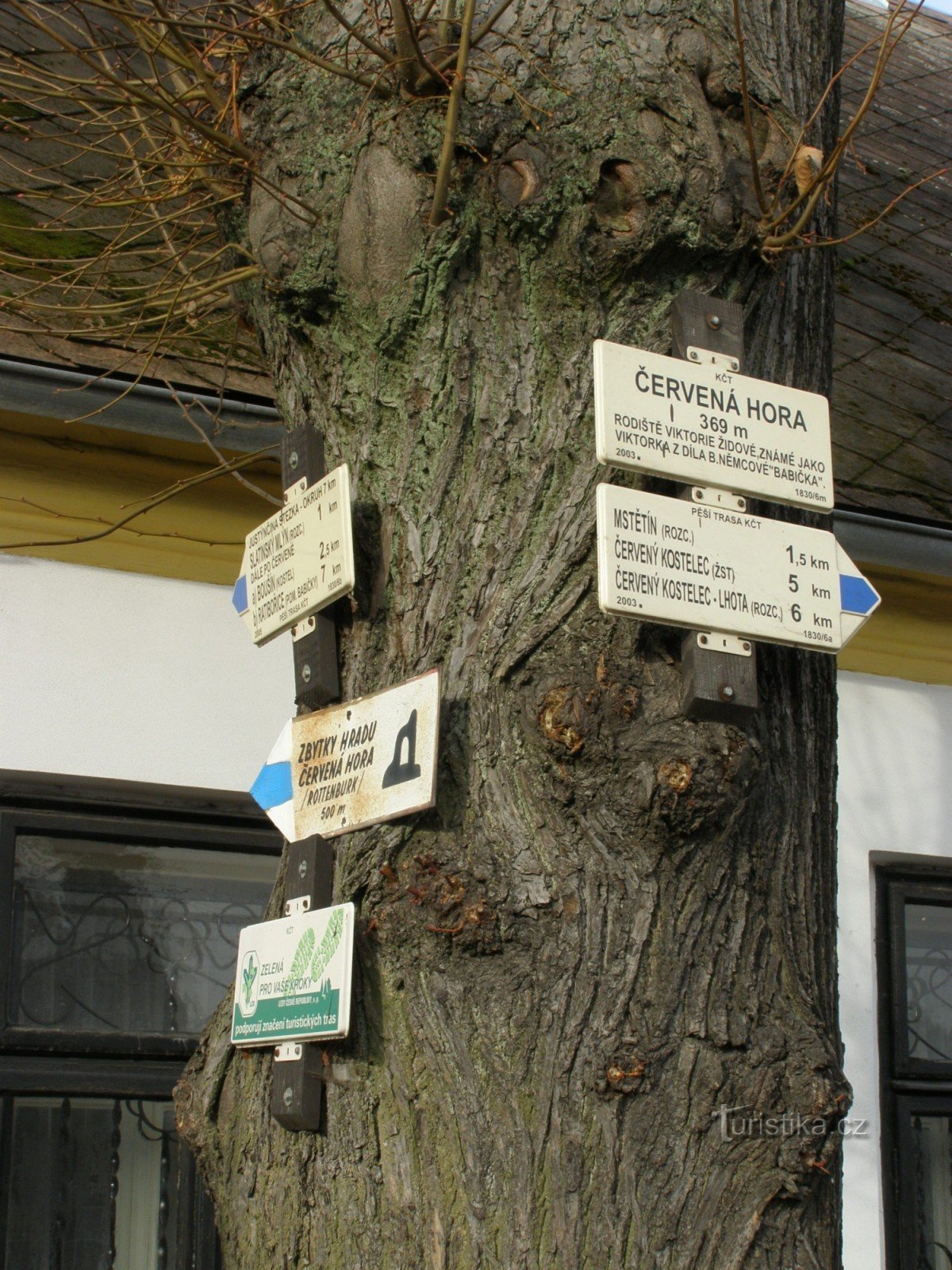 encruzilhada turística Červená Hora