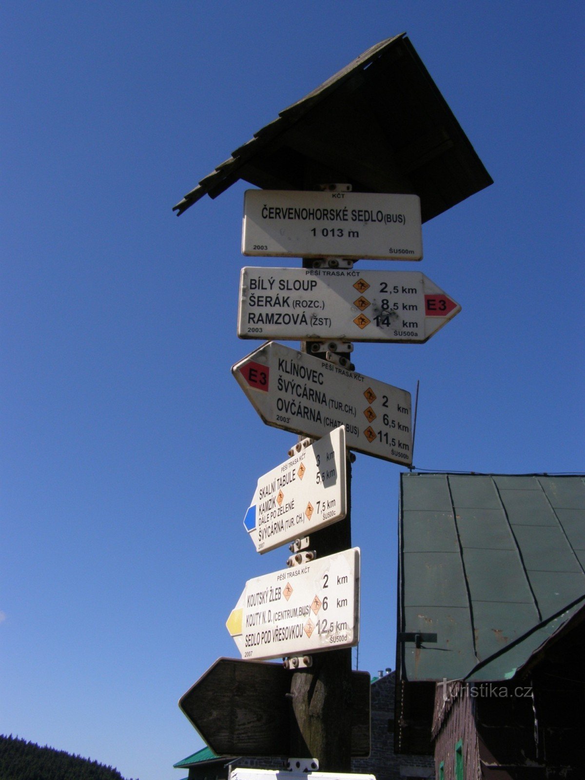 tourist junction Červenohorské sedlo - bus, near the hotel