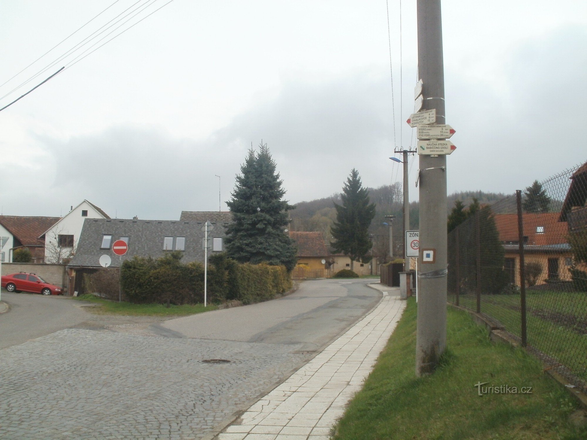 tourist crossroads Česká Skalice - Malá Skalice