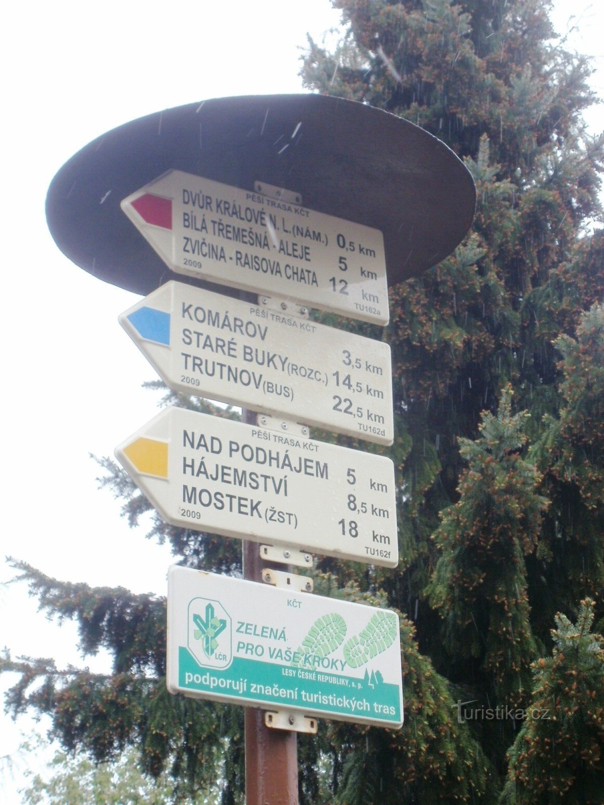 toeristisch kruispunt Dvur Králové - busstation
