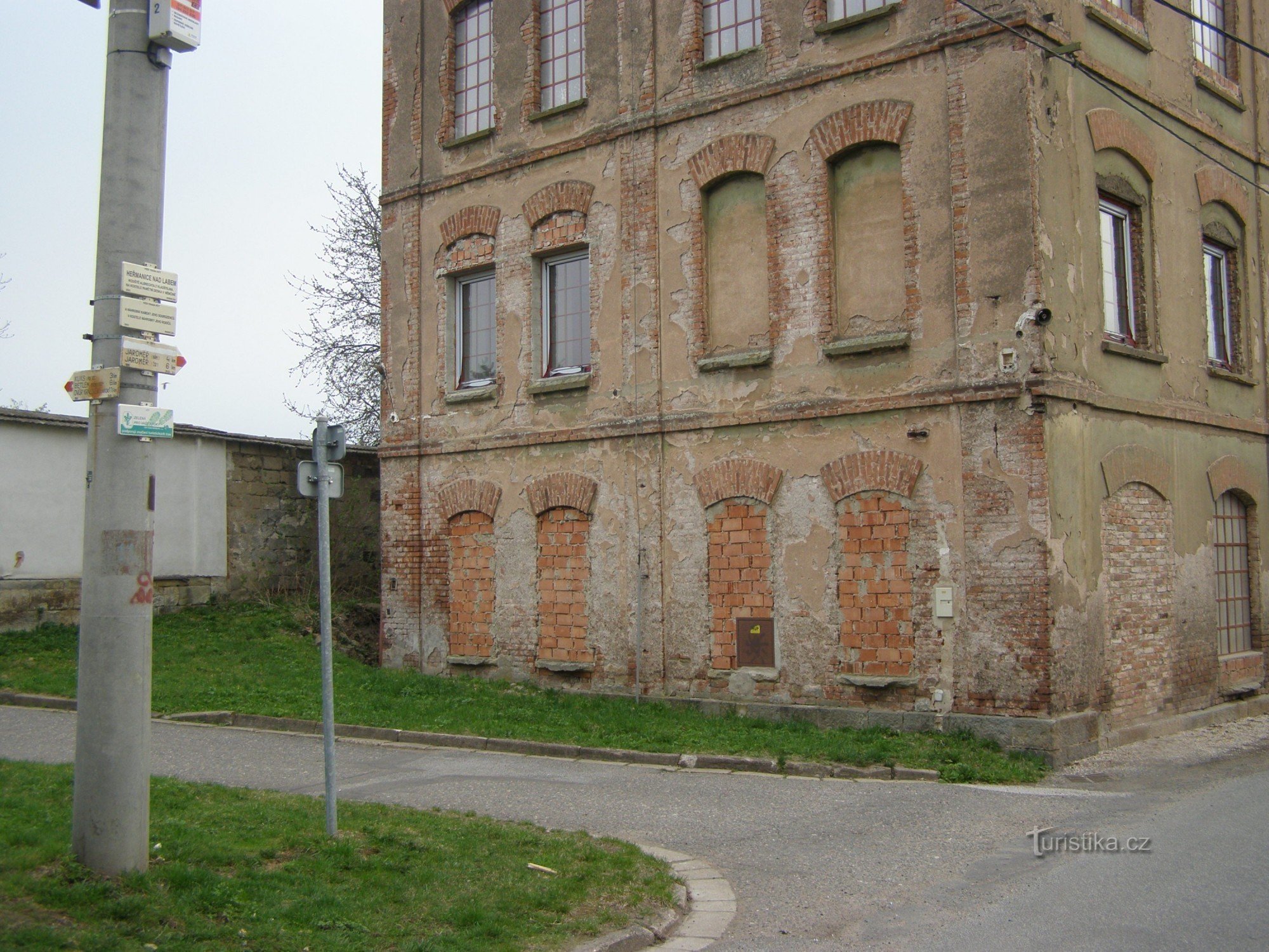 turisti risteys Heřmanice nad Labem