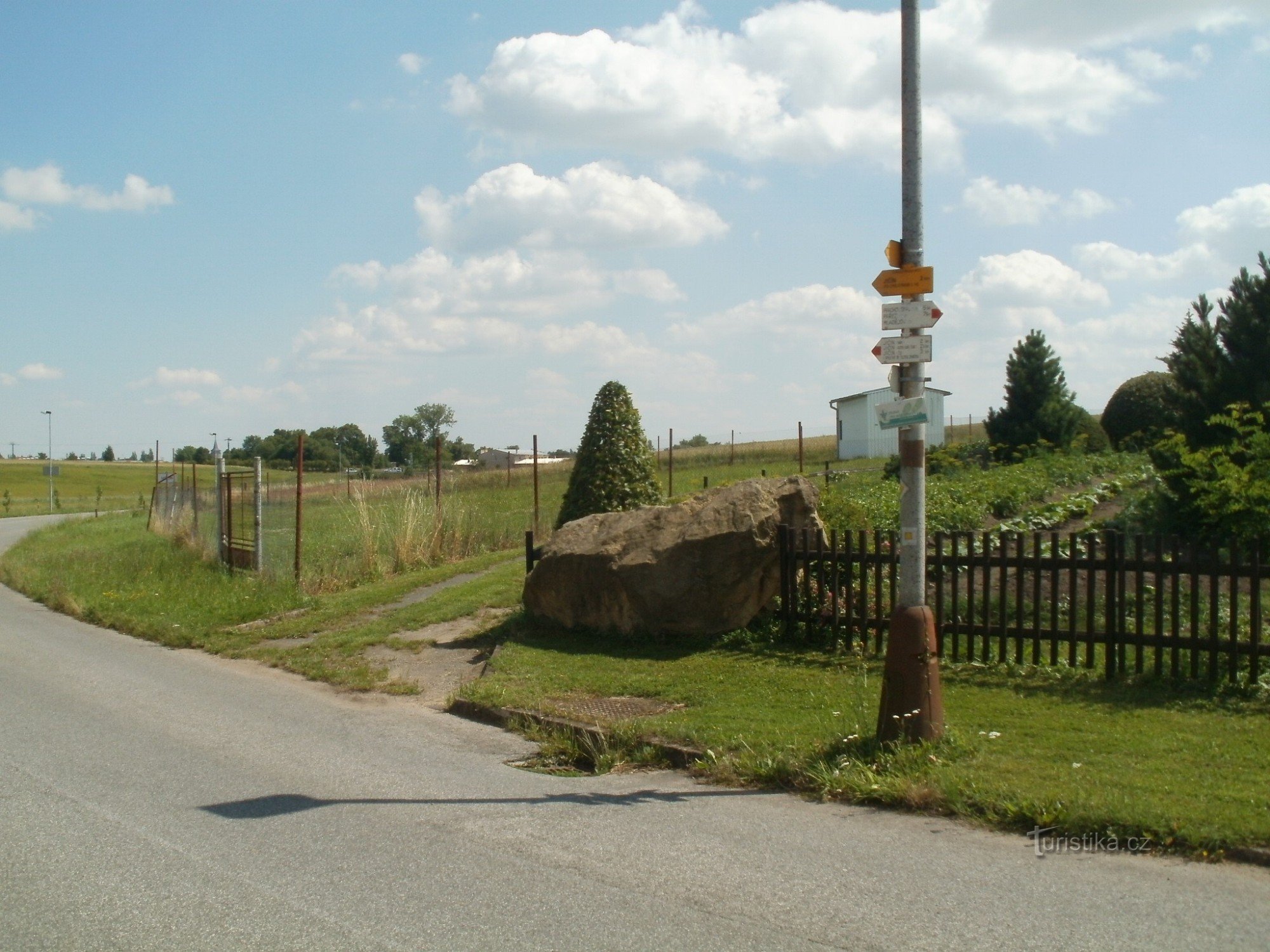 turistické rozcestí Holín