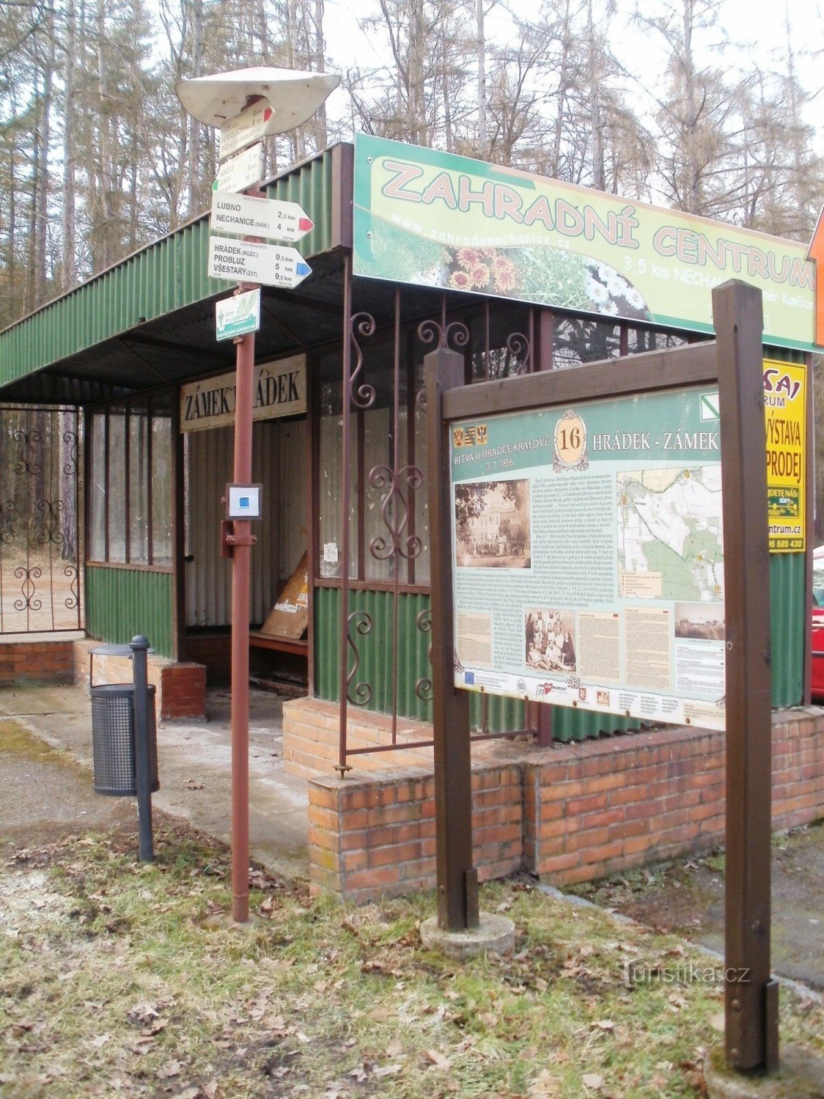 toeristisch kruispunt Hrádek u Nechanice