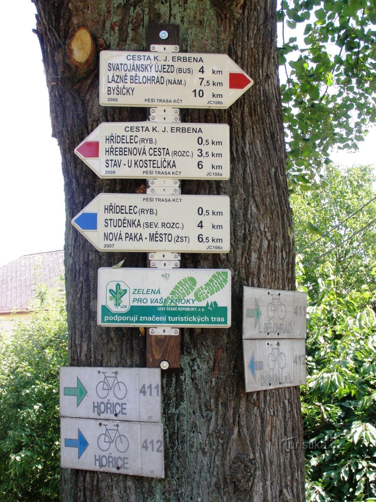 turistično križišče Hřídelec