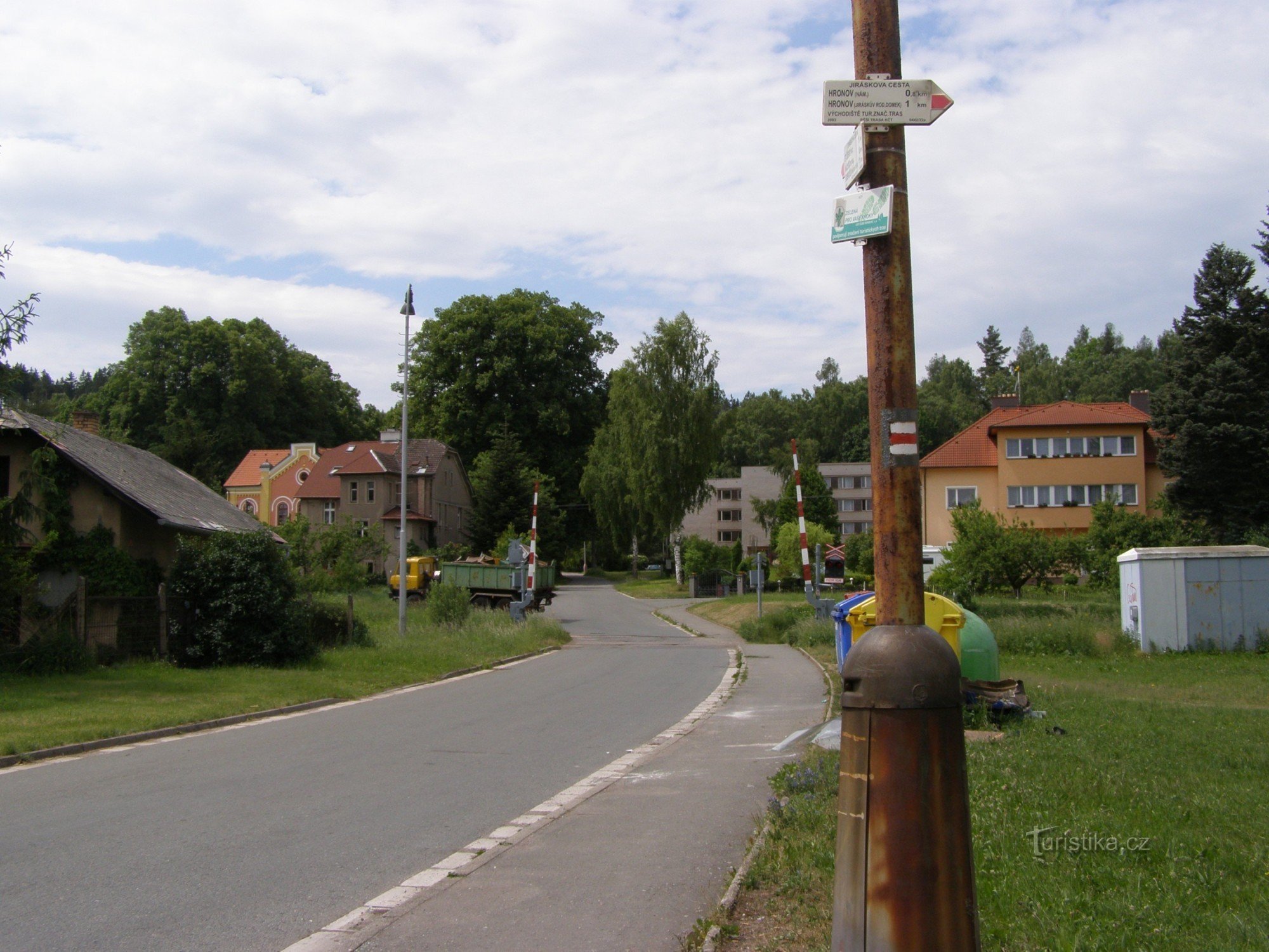 turistkorsning Hronov - järnvägsstation, järnvägsstation