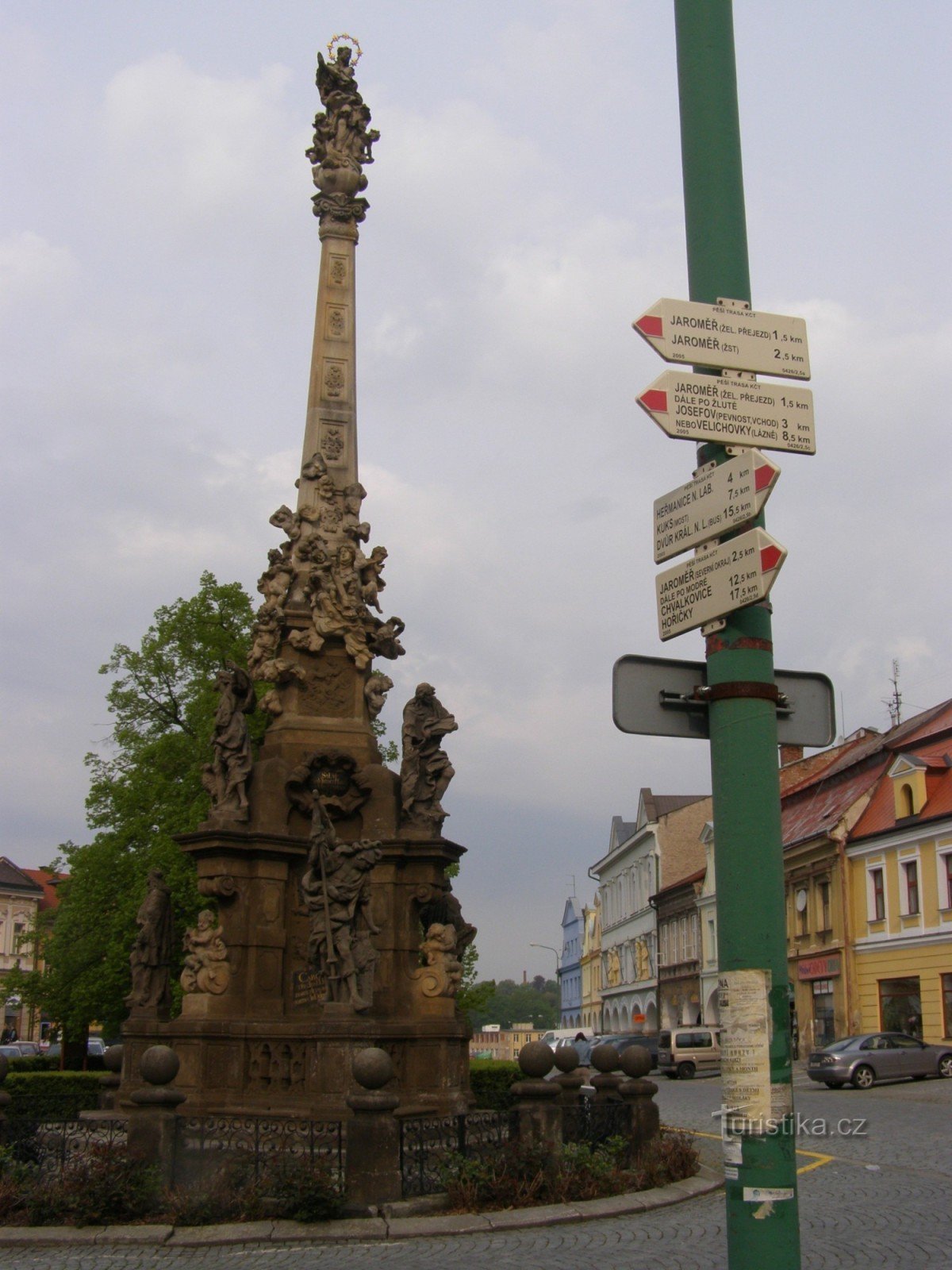 turistické rozcestí Jaroměř - nám ČS armády