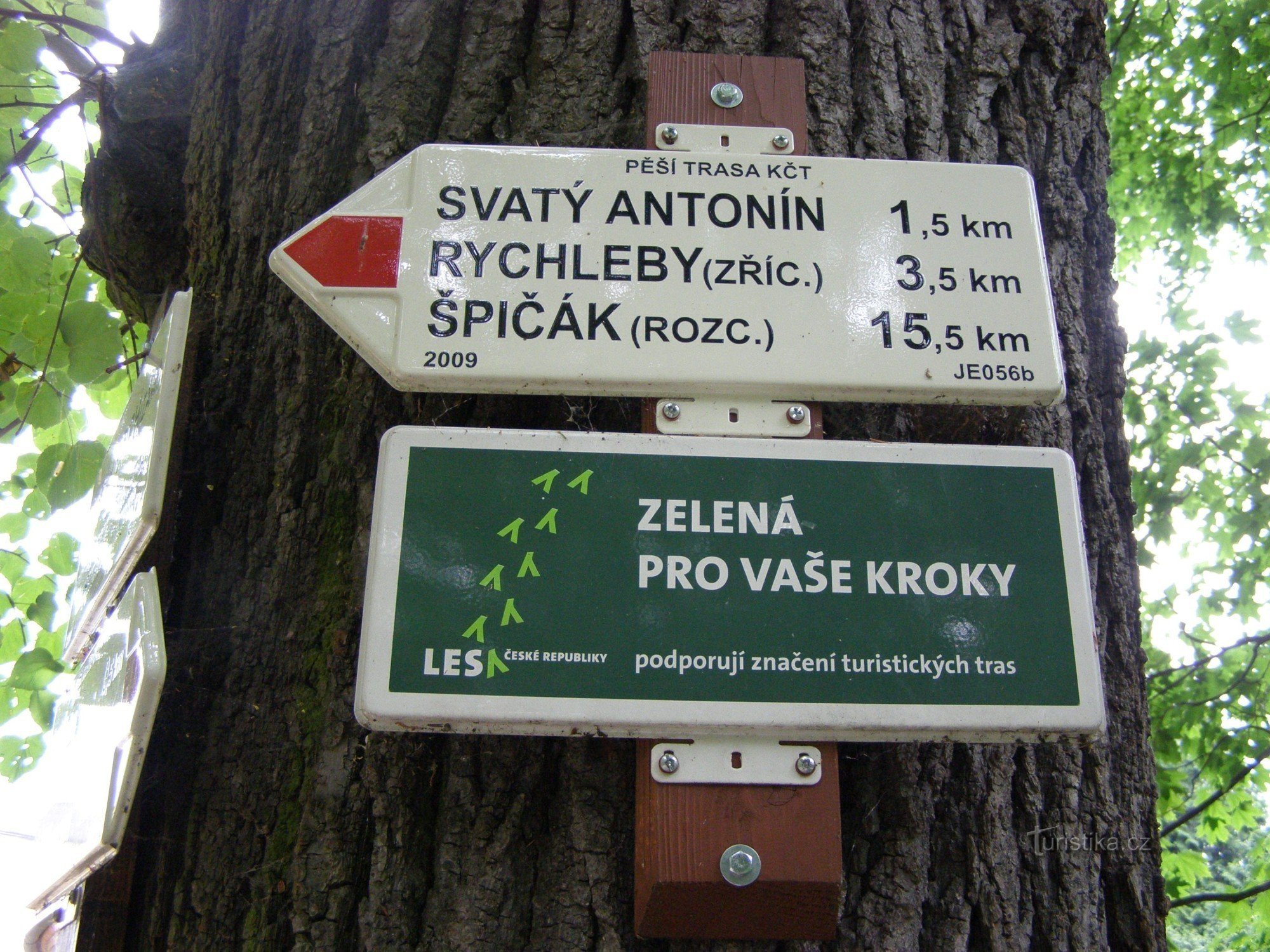 toeristisch kruispunt Javorník - Jánský vrch