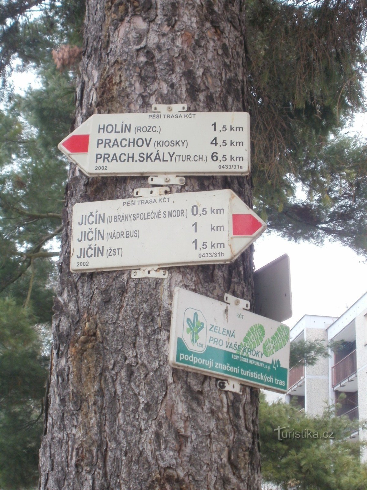 turistické rozcestí Jičín - rybník Kníže