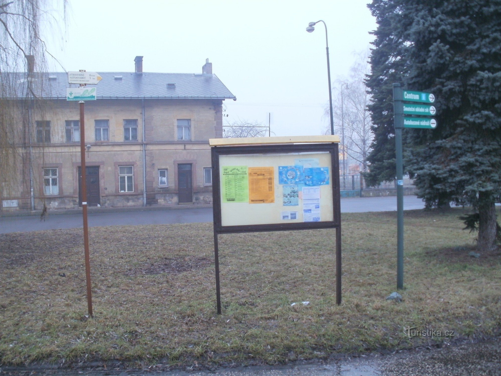 turistkorsning Jičín - järnvägsstation