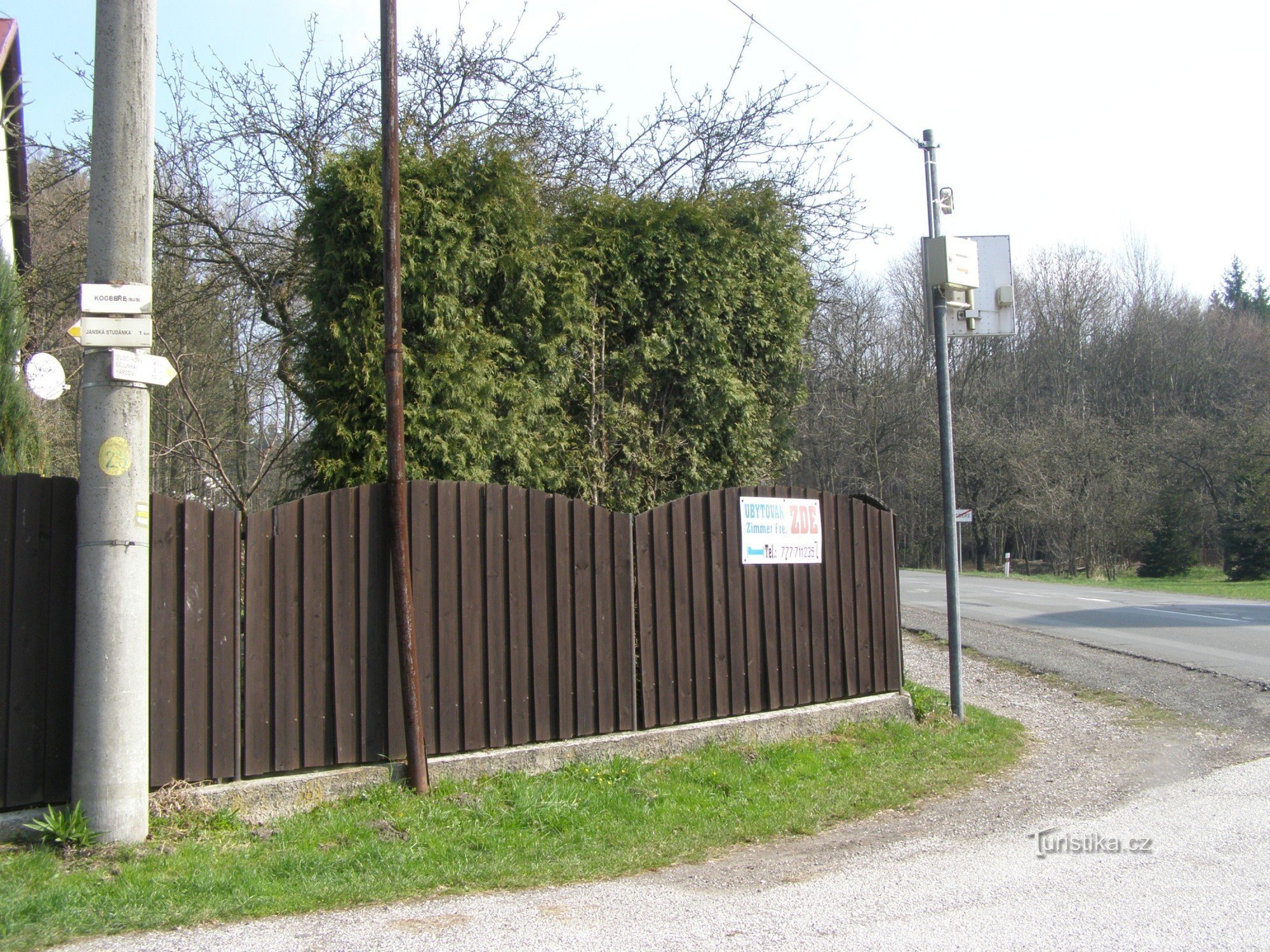 touristische Kreuzung von Kocbere