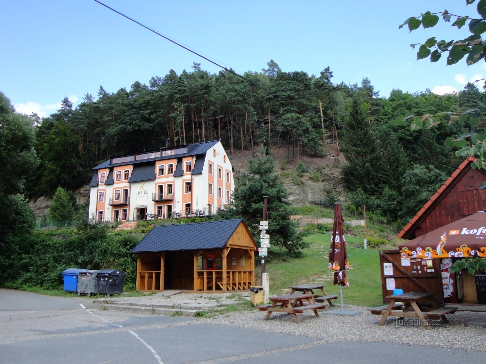 crocevia turistico Kokořín - valle