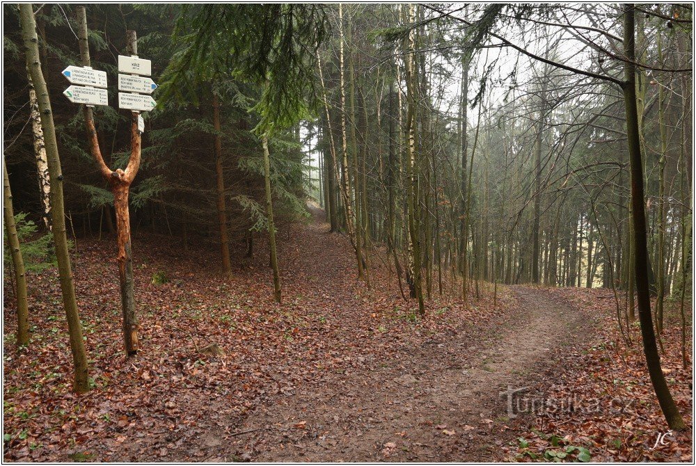 Touristenkreuzung Kříž