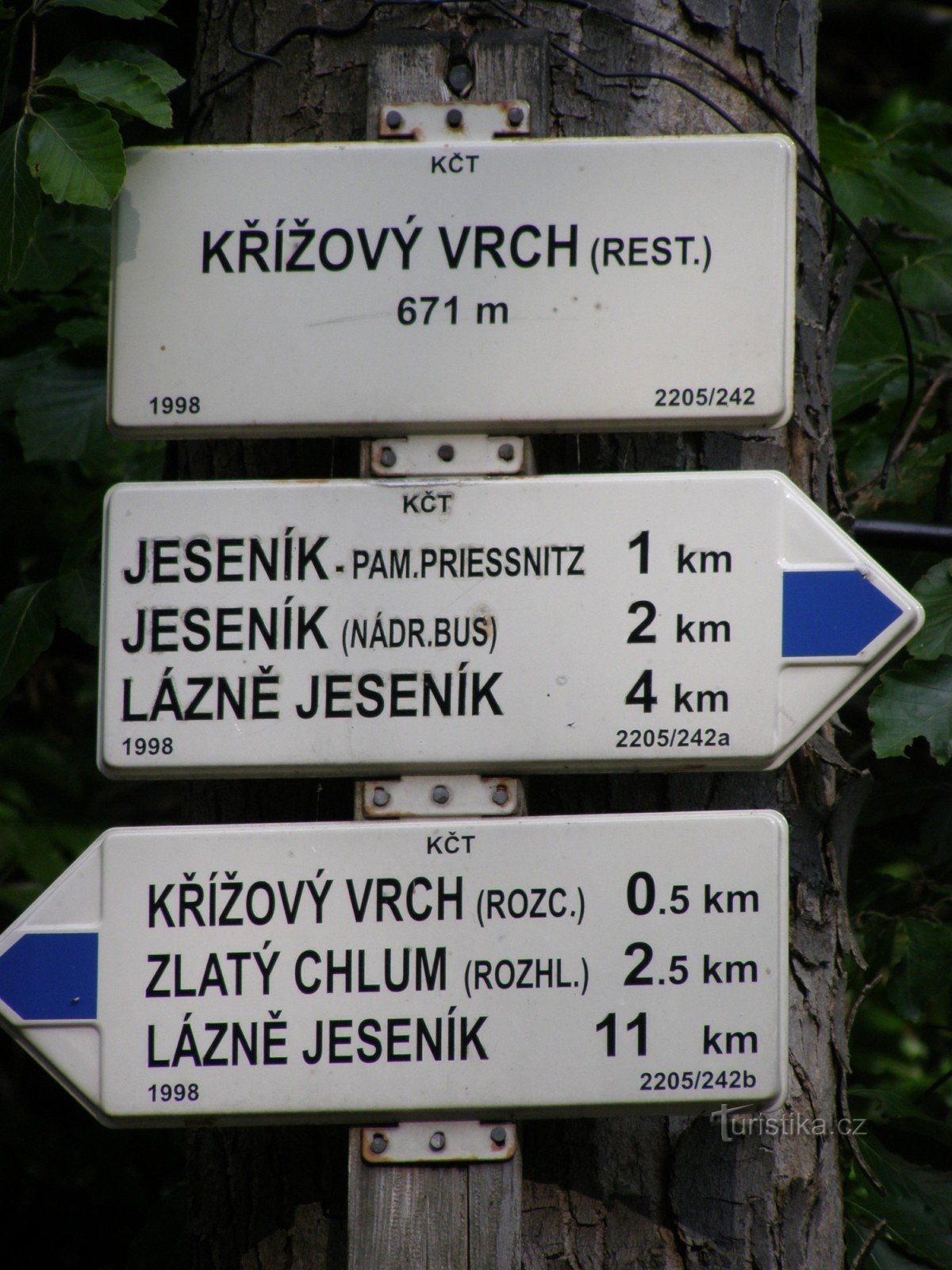 Touristenkreuzung - Křížový vrch